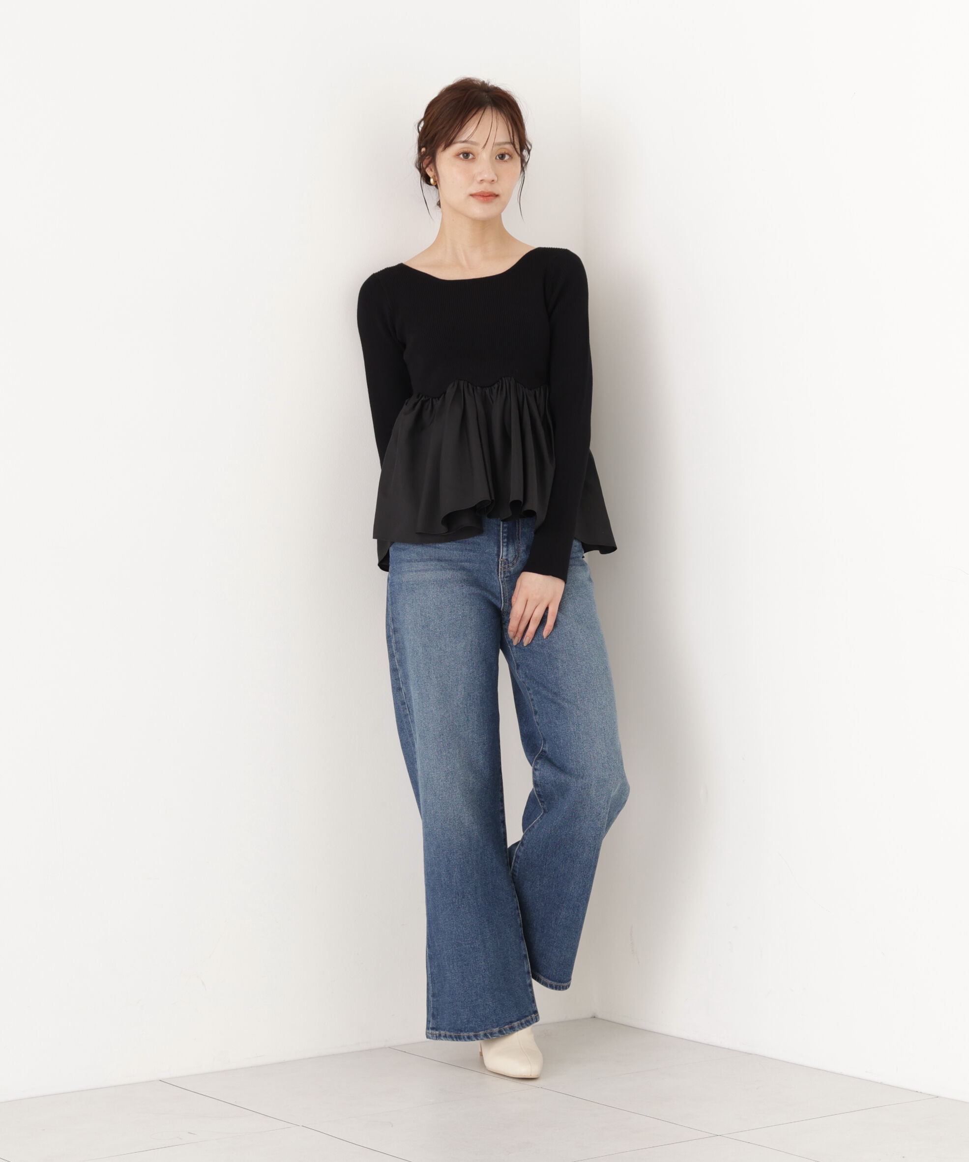  「＜a/mie＞チューリップペプラムヘムニット 26AW」|ニット・セーター|