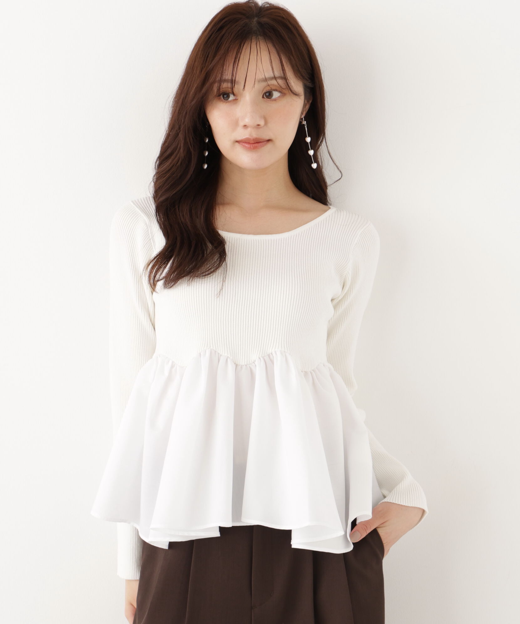  「＜a/mie＞チューリップペプラムヘムニット 26AW」|ニット・セーター|