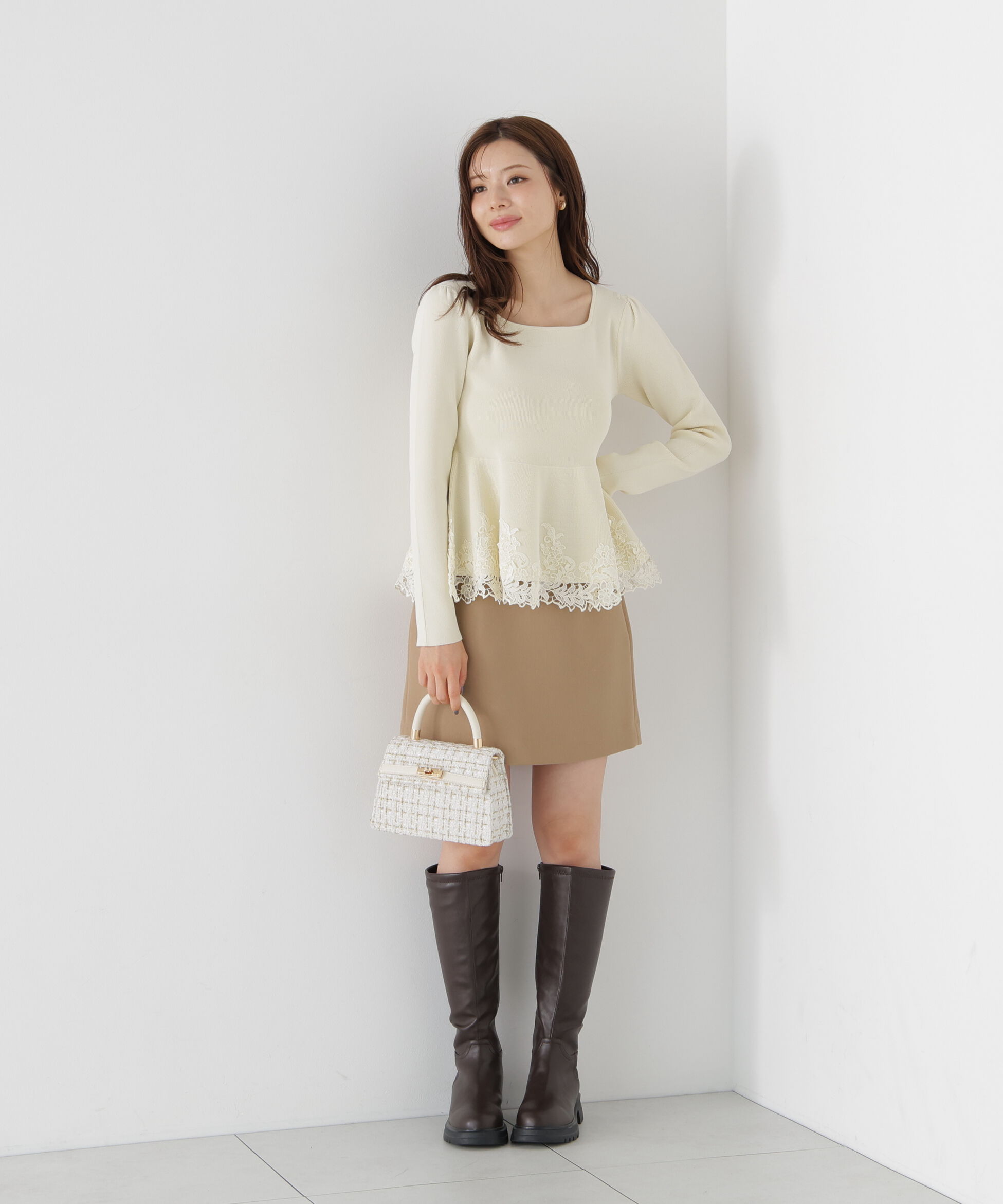 PROPORTION BODY DRESSING「<加藤栞さん着用><一部追加生産予約>ﾚｰｽﾄﾘﾑﾍﾟﾌﾟﾗﾑﾆｯﾄ 26AW」|ニット・セーター|
