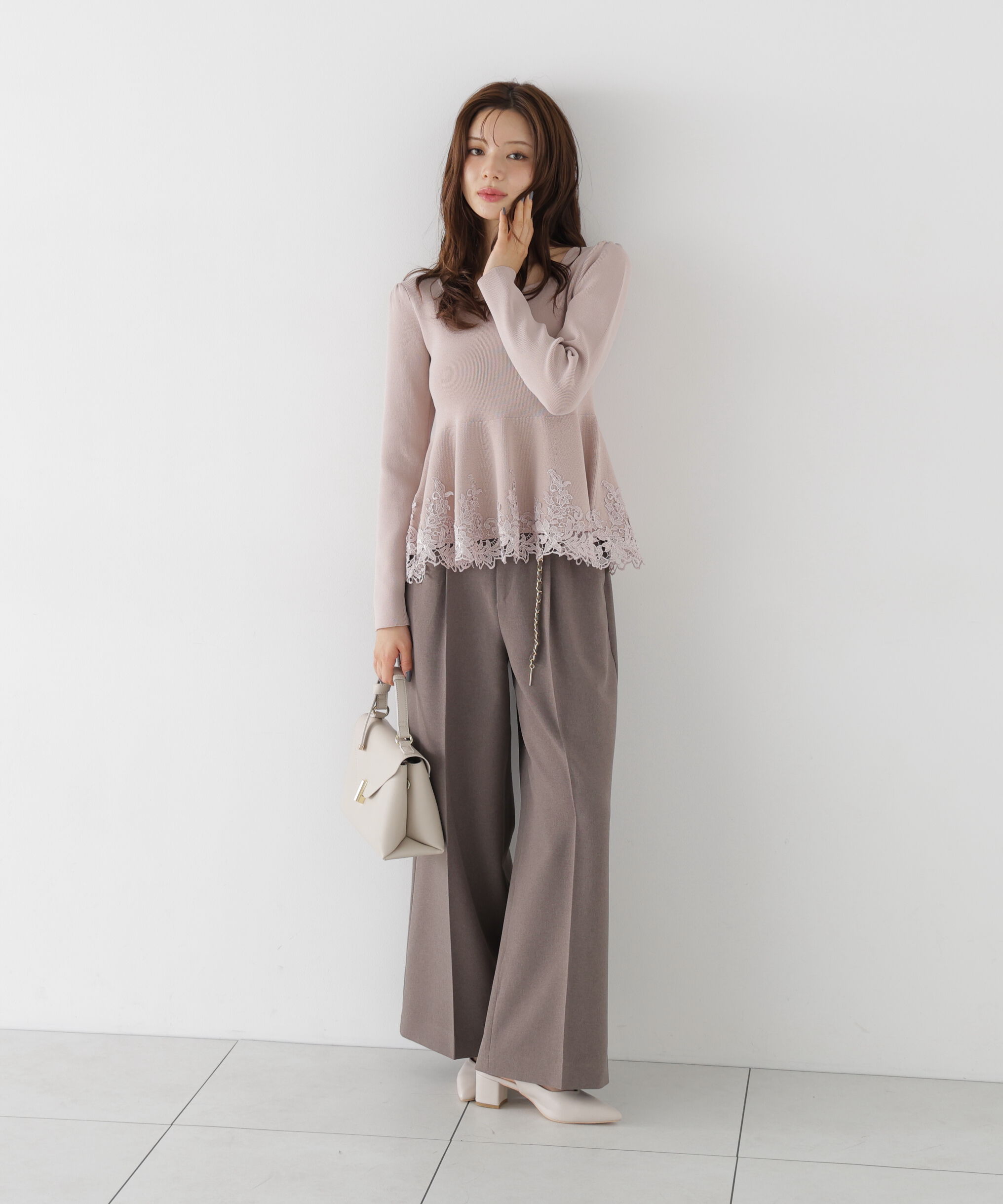 PROPORTION BODY DRESSING「<加藤栞さん着用><一部追加生産予約>ﾚｰｽﾄﾘﾑﾍﾟﾌﾟﾗﾑﾆｯﾄ 26AW」|ニット・セーター|