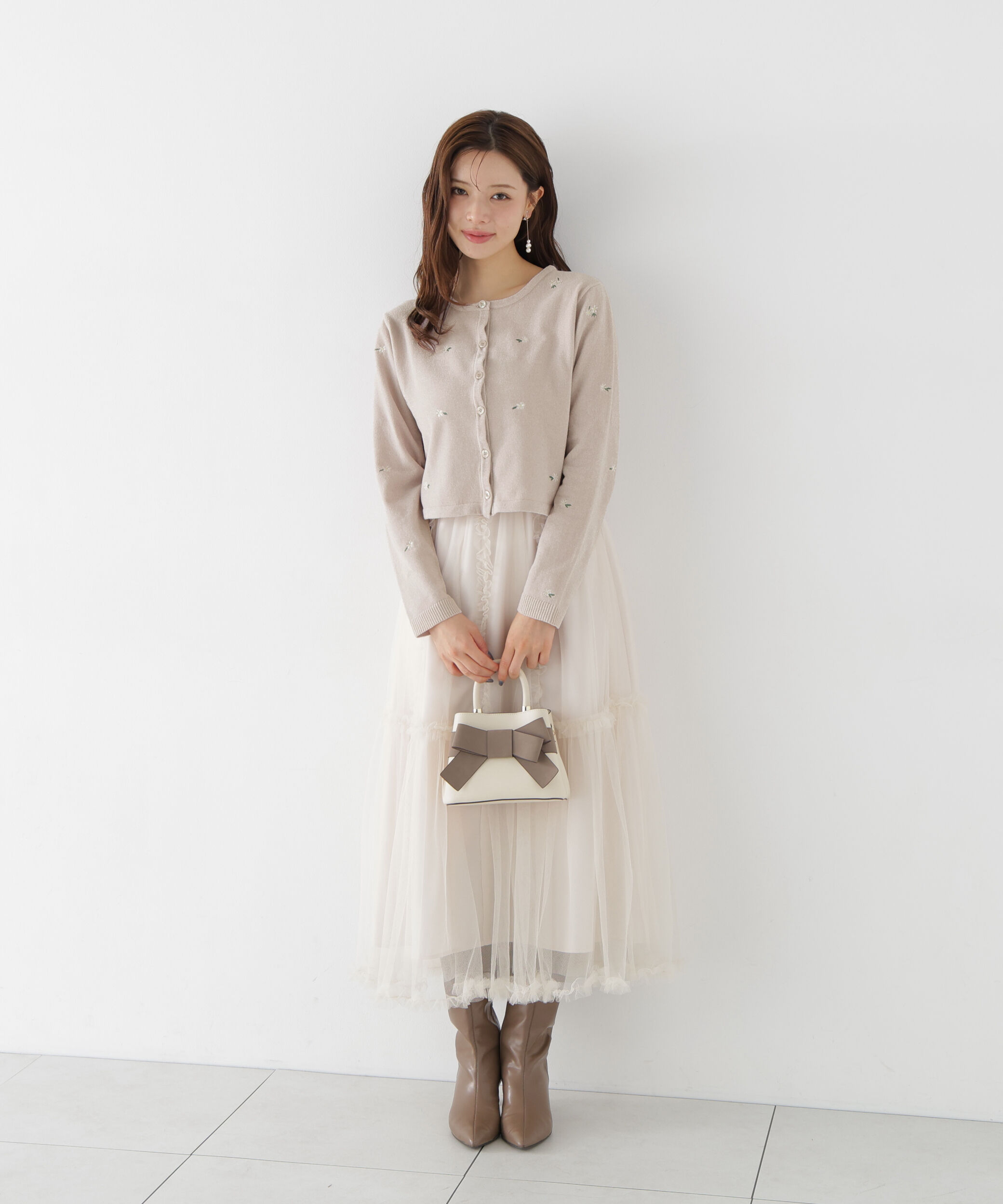 PROPORTION BODY DRESSING「＜a/mie＞エンブロイダリーモールカーディガン 26AW」|カーディガン|