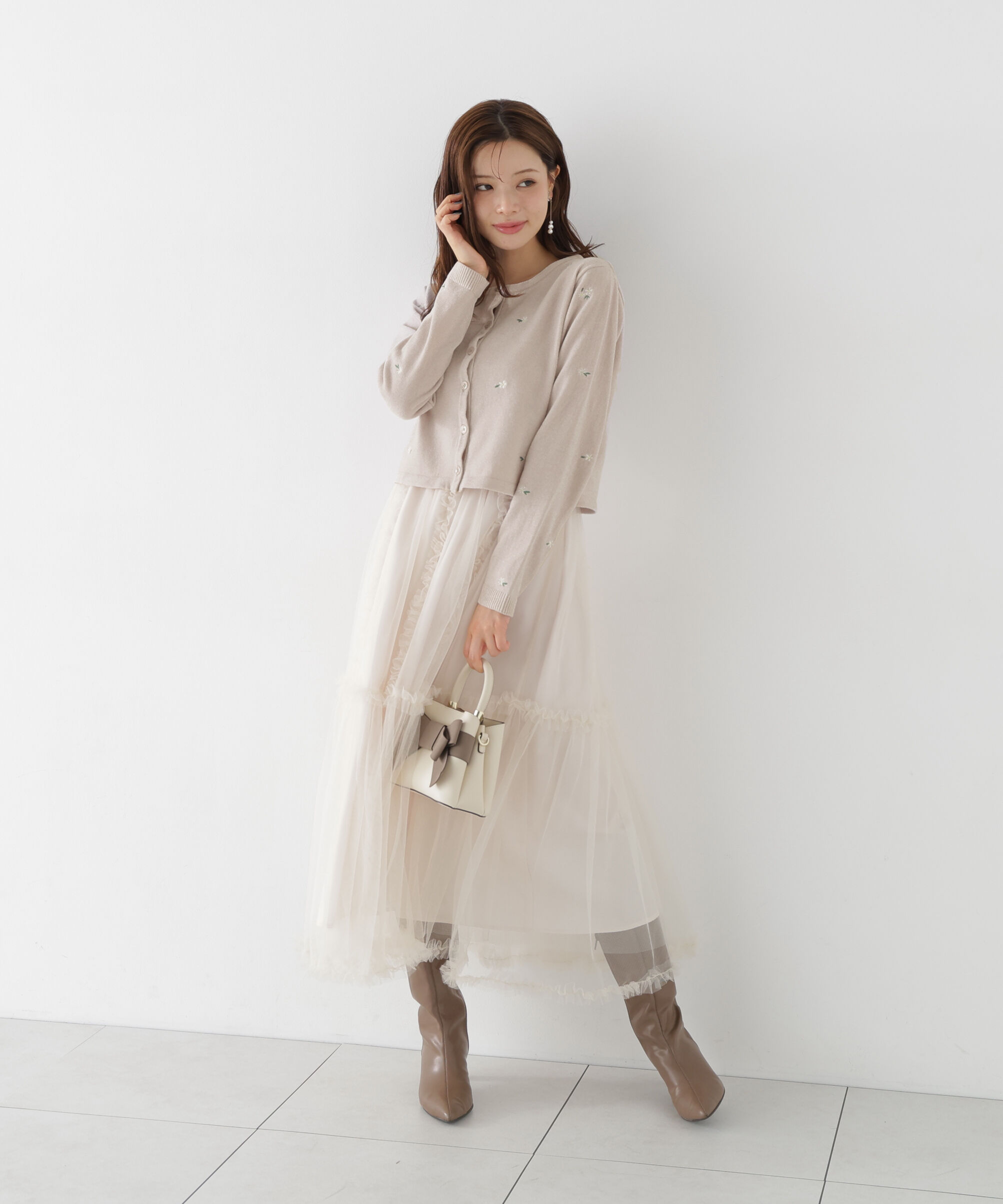 PROPORTION BODY DRESSING「＜a/mie＞エンブロイダリーモールカーディガン 26AW」|カーディガン|