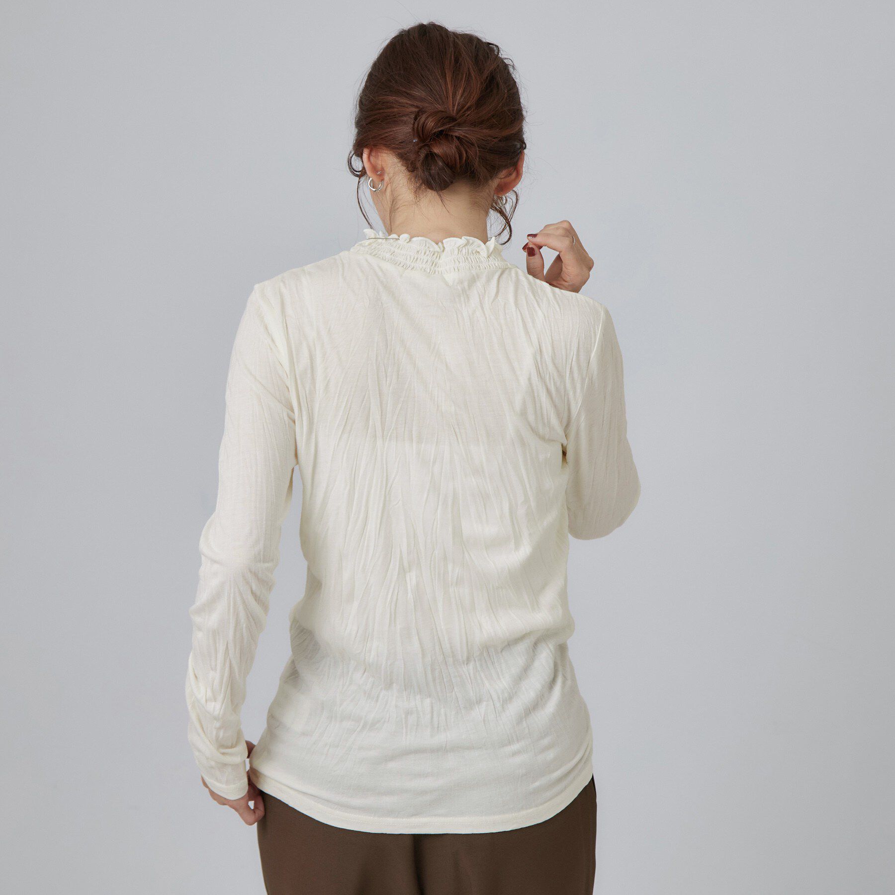 SHOO･LA･RUE「【S-LL】ワッシャー加工で抜け感を シャーリングハイネックインナー」|Tシャツ・カットソー|