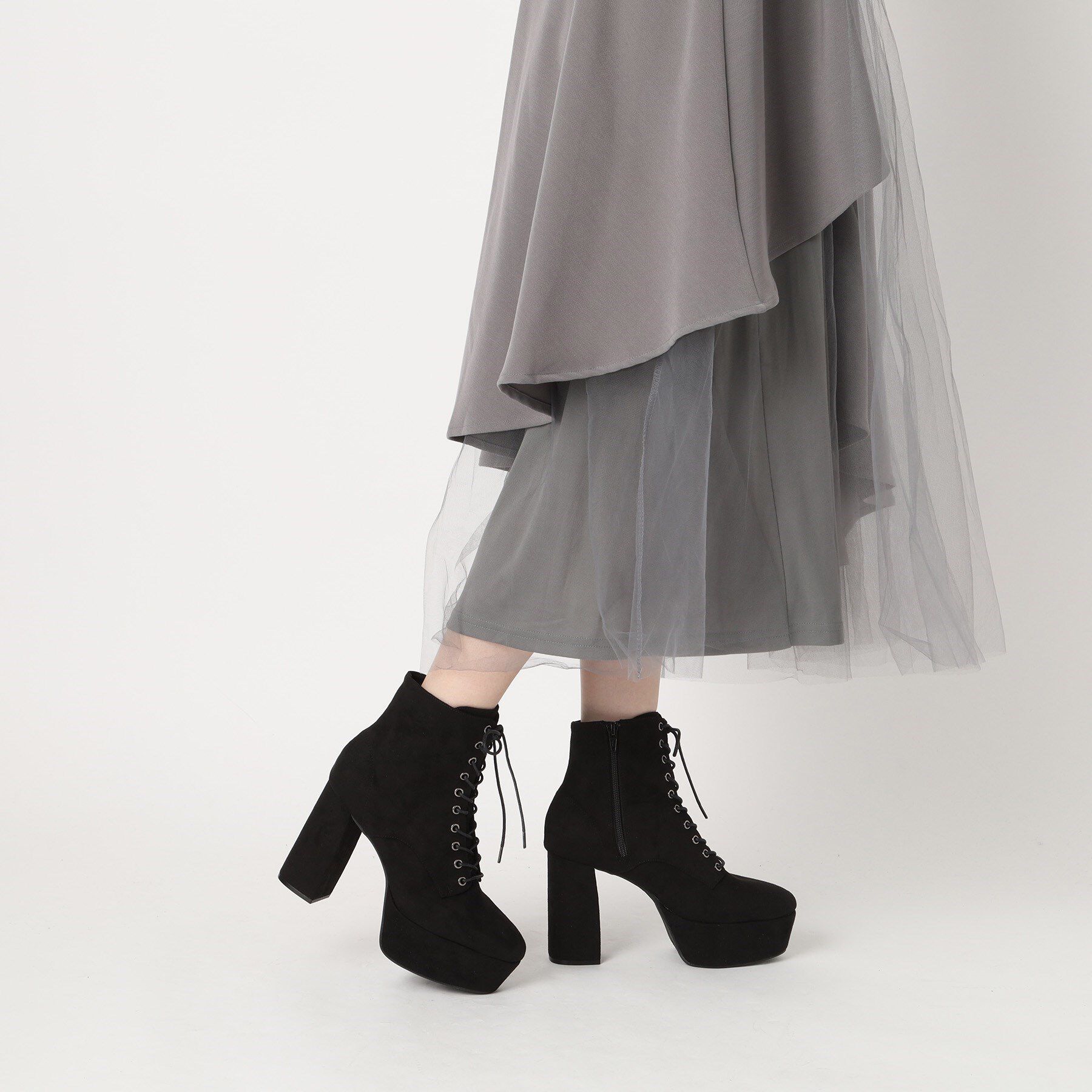 ESPERANZA「【ラク盛り／ショートブーツ】リピーター続出／脚長美脚　厚底レースアップブーツ」|ショートブーツ|