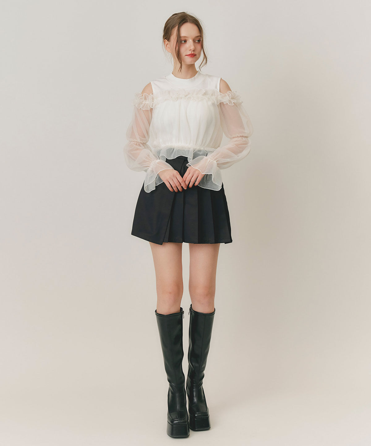 REDYAZEL「シアーフリルオフショルトップス&times;ニットレイヤードノースリーブ」|Tシャツ・カットソー|