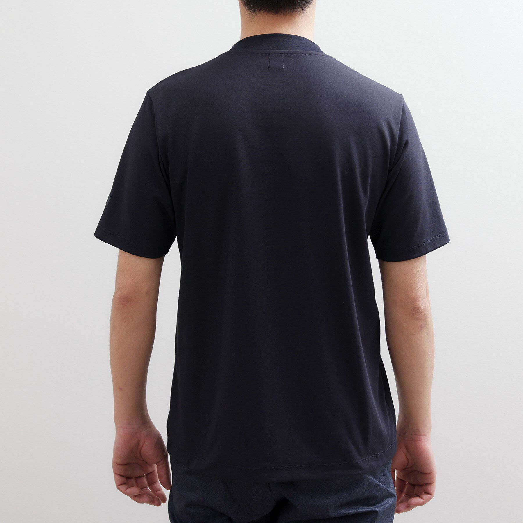 TAKEO KIKUCHI「テーラードジャージ Vネック」|Tシャツ・カットソー|