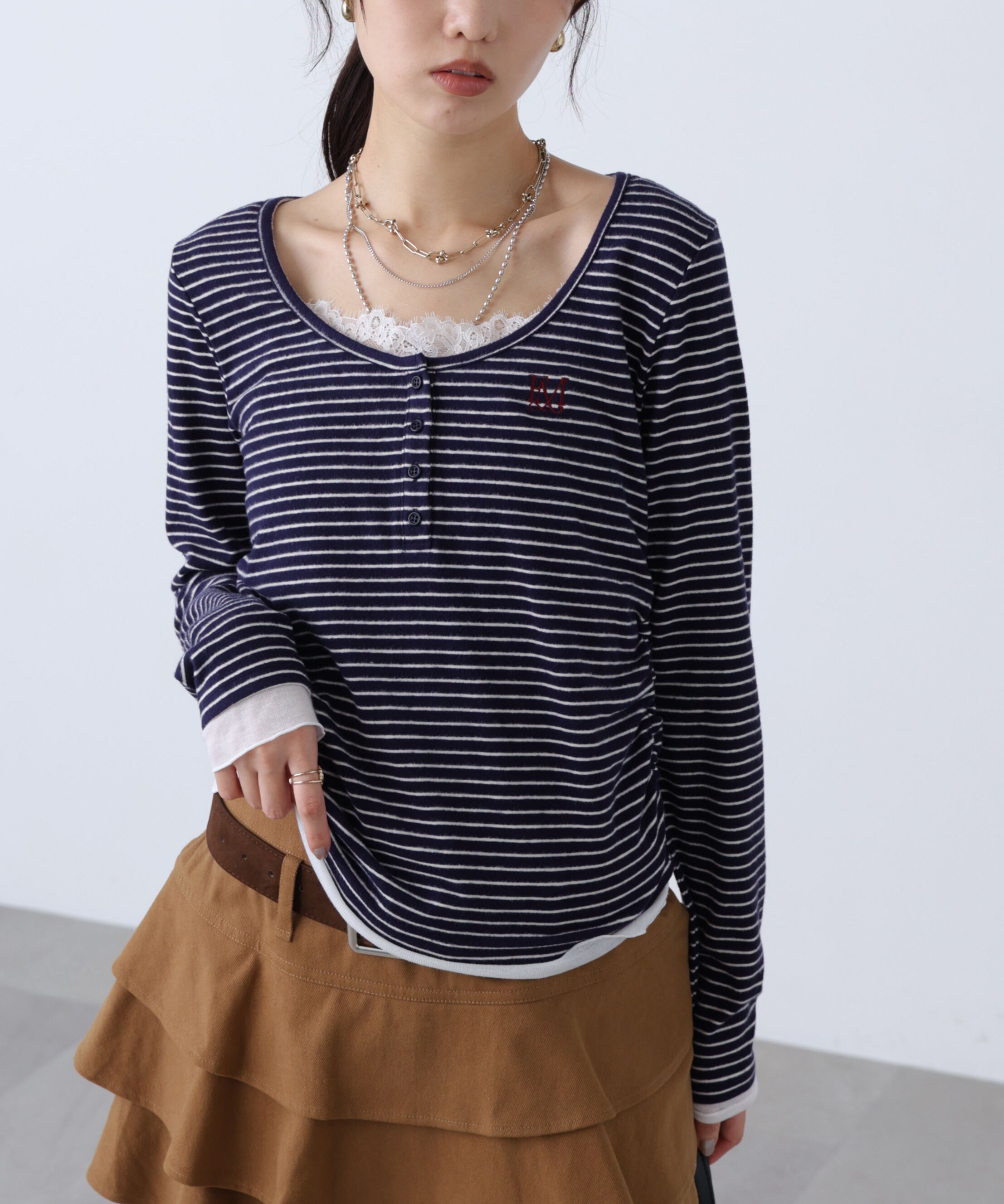  「レースキャミレイヤード風ヘンリーネックカットソー」|Tシャツ・カットソー|ネイビーボー 1