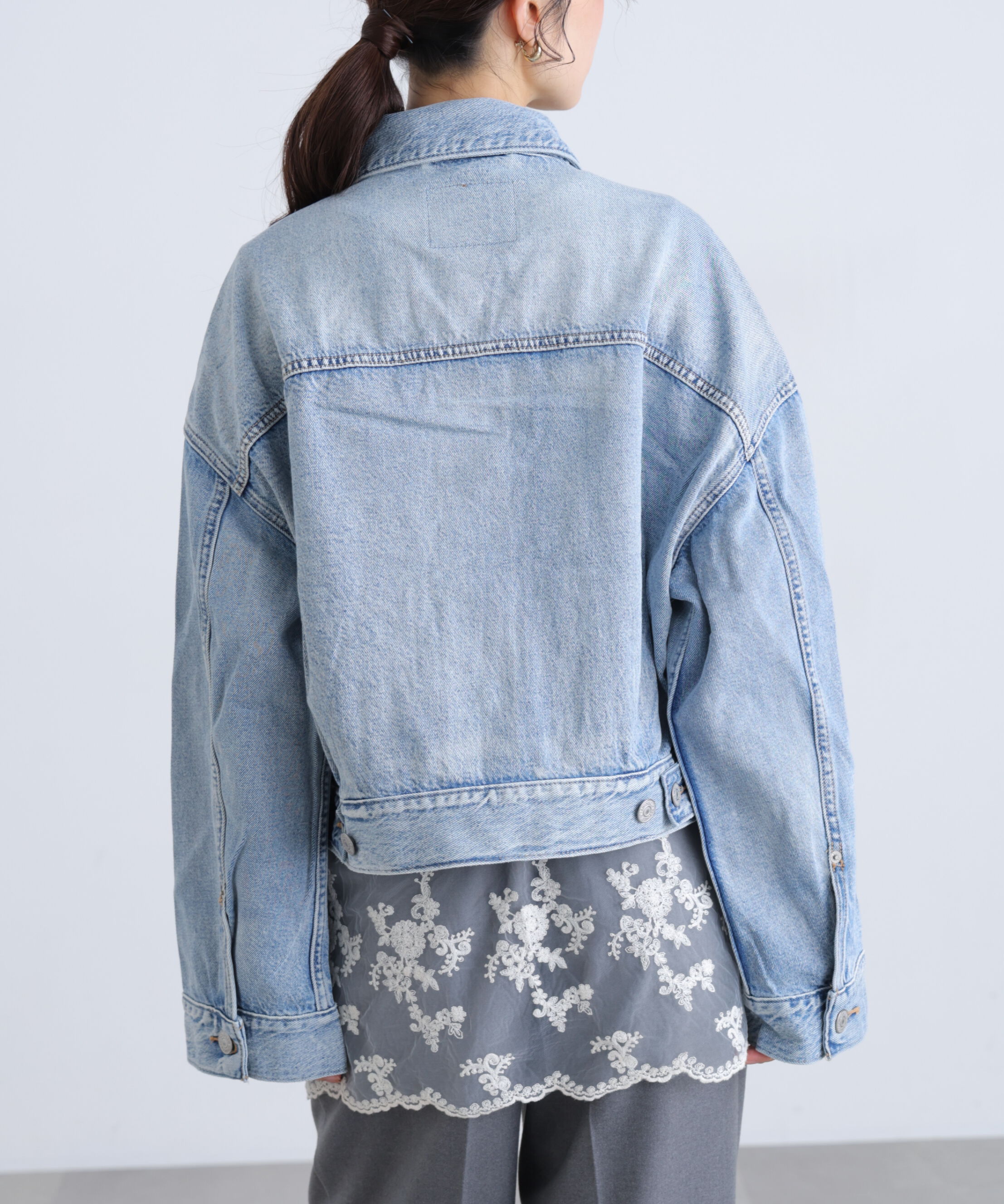  「〈Levi's〉LOOSE CROP TRUCKER デニムジャケット」|その他|