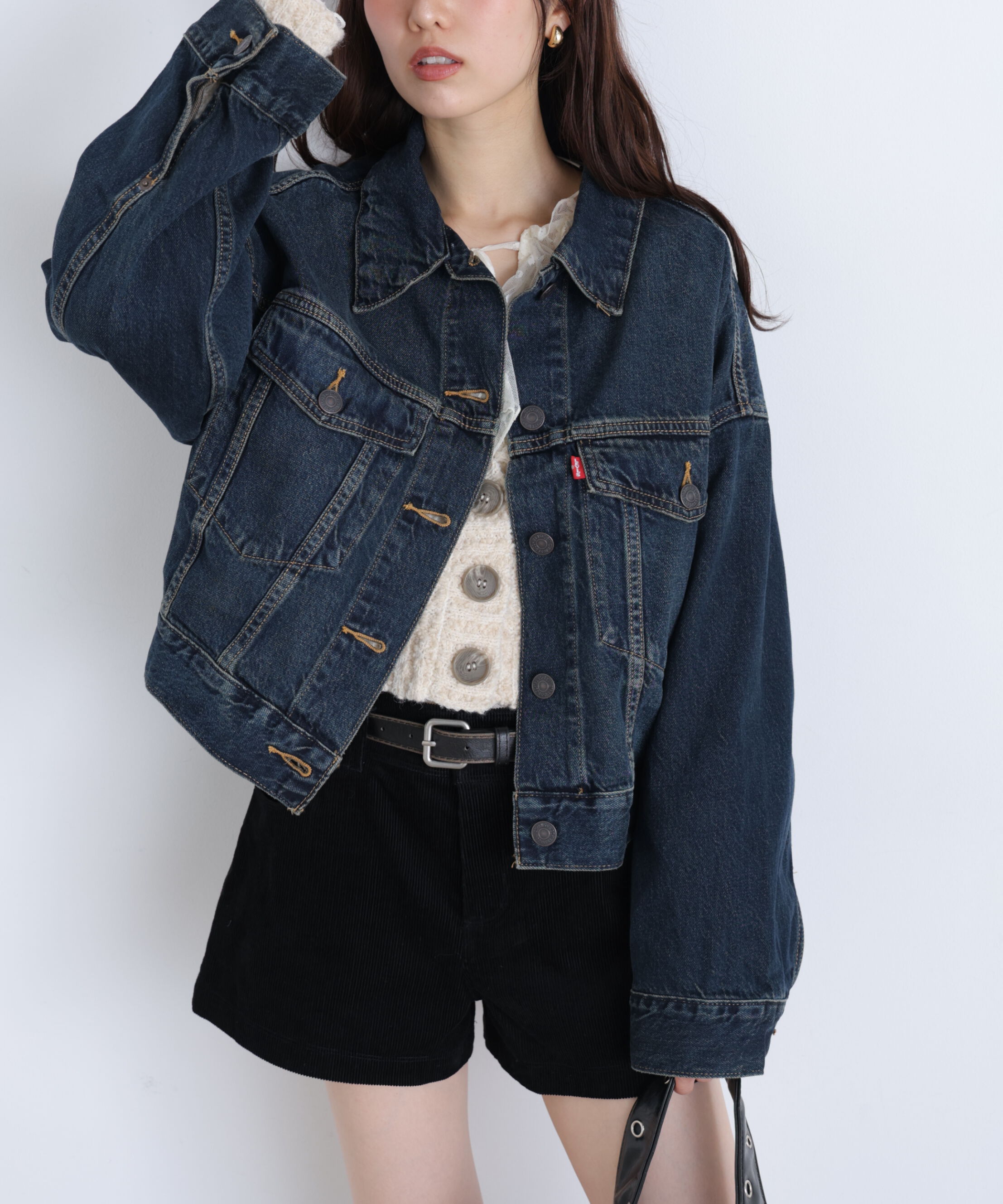  「〈Levi's〉LOOSE CROP TRUCKER デニムジャケット」|その他|ネイビー1