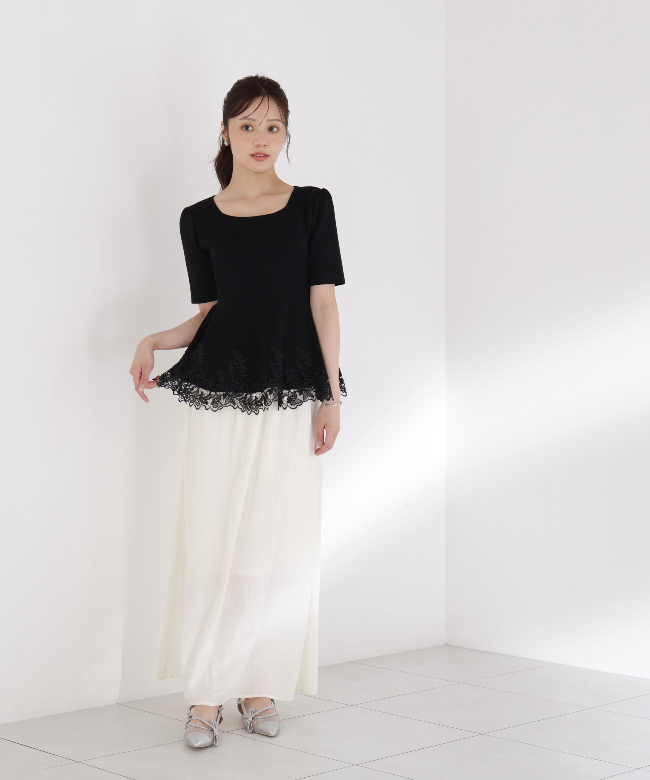PROPORTION BODY DRESSING「レーストリムペプラムニット 26AW」|ニット・セーター|
