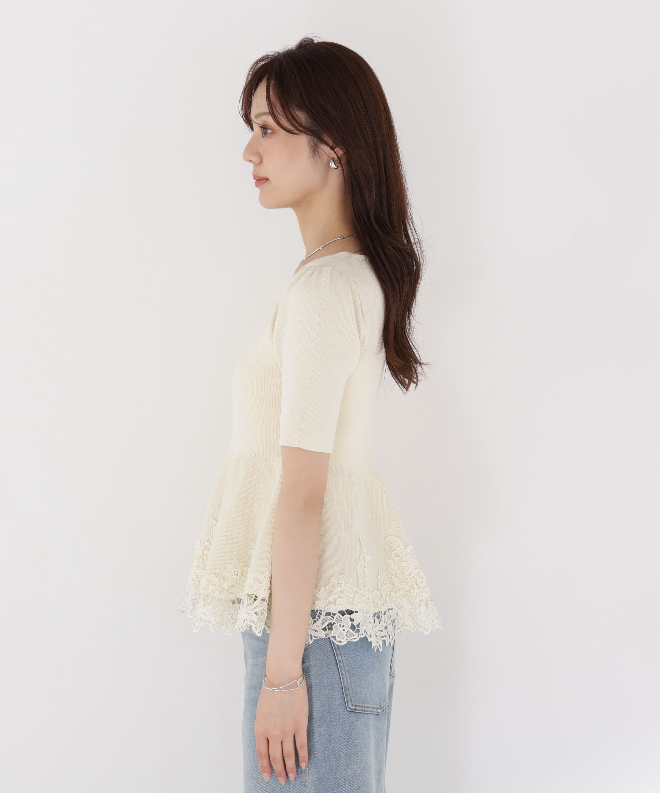 PROPORTION BODY DRESSING「レーストリムペプラムニット 26AW」|ニット・セーター|