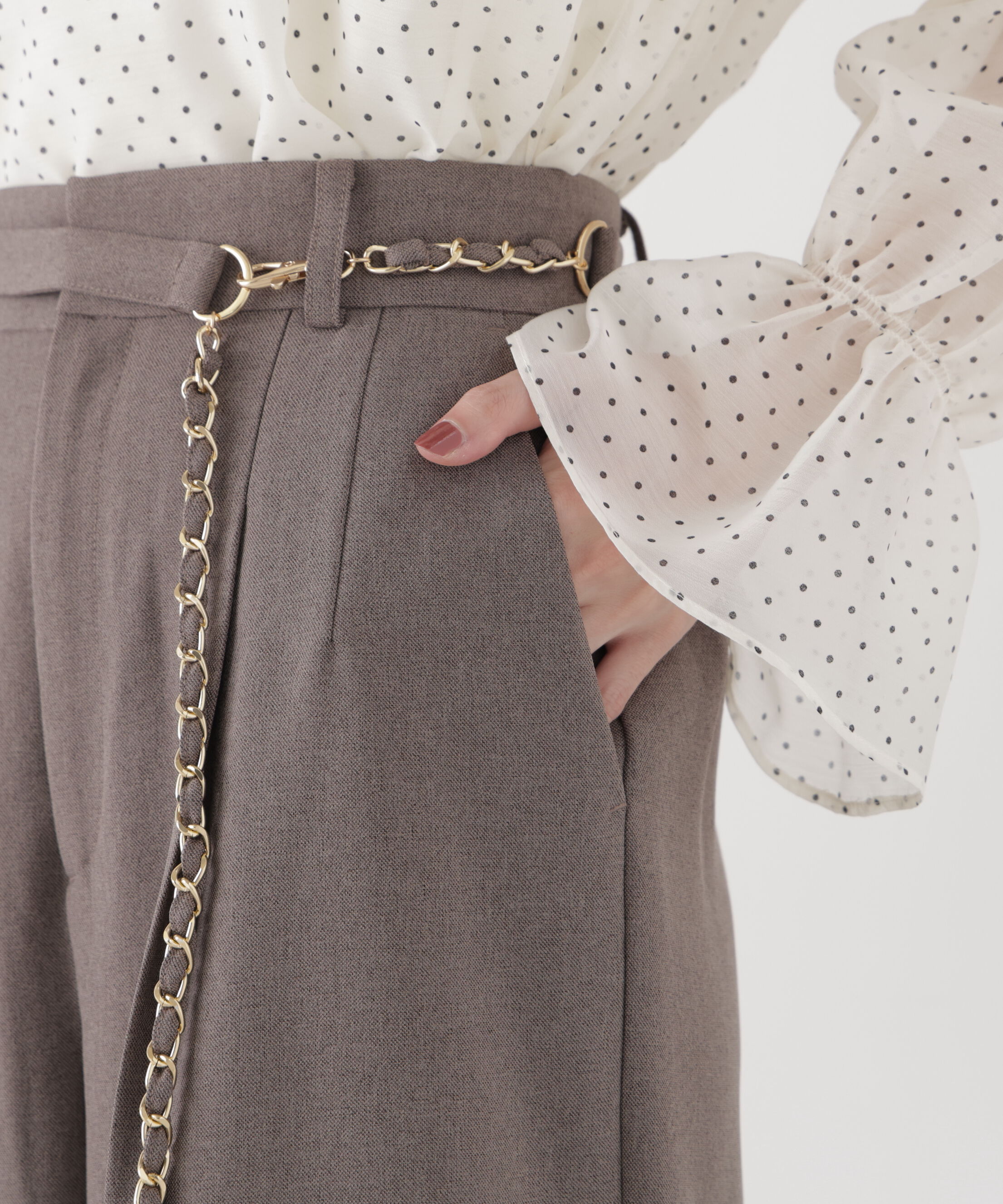 PROPORTION BODY DRESSING「＜加藤栞さん着用＞チェーンベルト付きワイドパンツ」|その他|