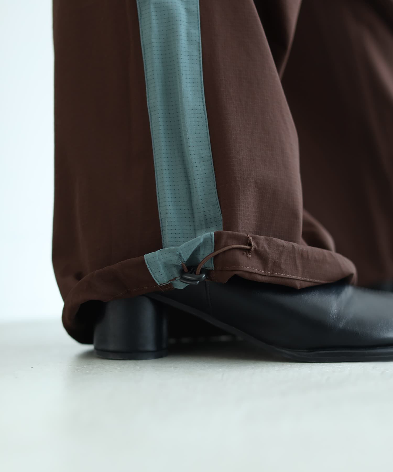 STYLE DELI「タックアクセント配色サイドラインパンツ」|その他|