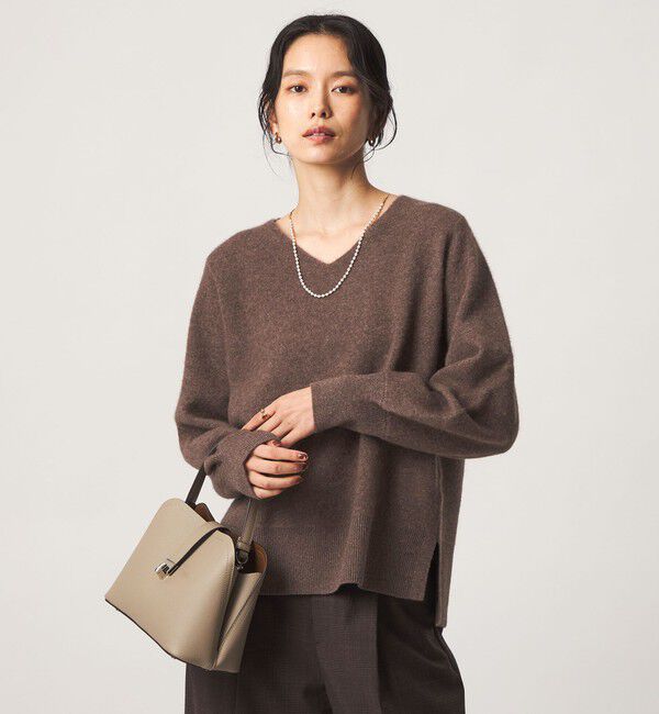 UNITED ARROWS green label relaxing「FOXブレンド フォルム Vネック ニット」|ニット・セーター|