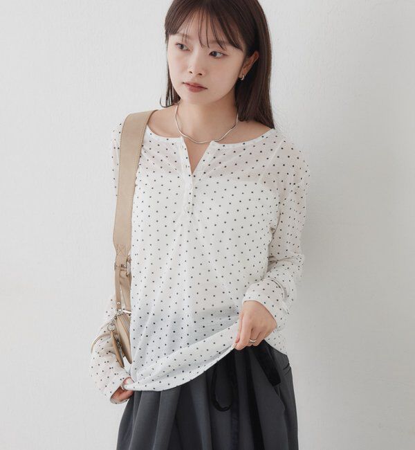  「〈新色ホワイト2〉【インナー使いに優秀アイテム/7色展開】シアーヘンリーロンT」|Tシャツ・カットソー|