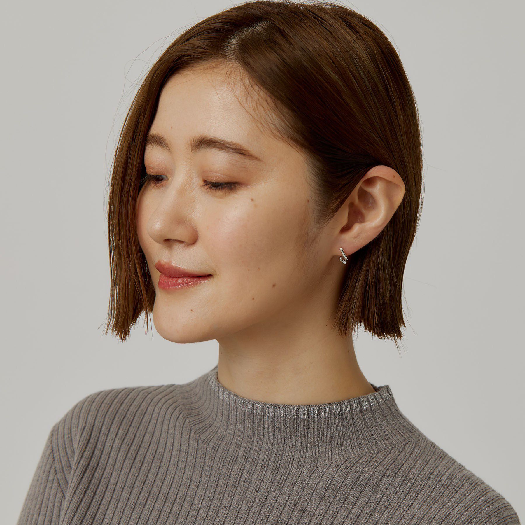 grove「ウェービーワンポイントビジューピアス」|ピアス|