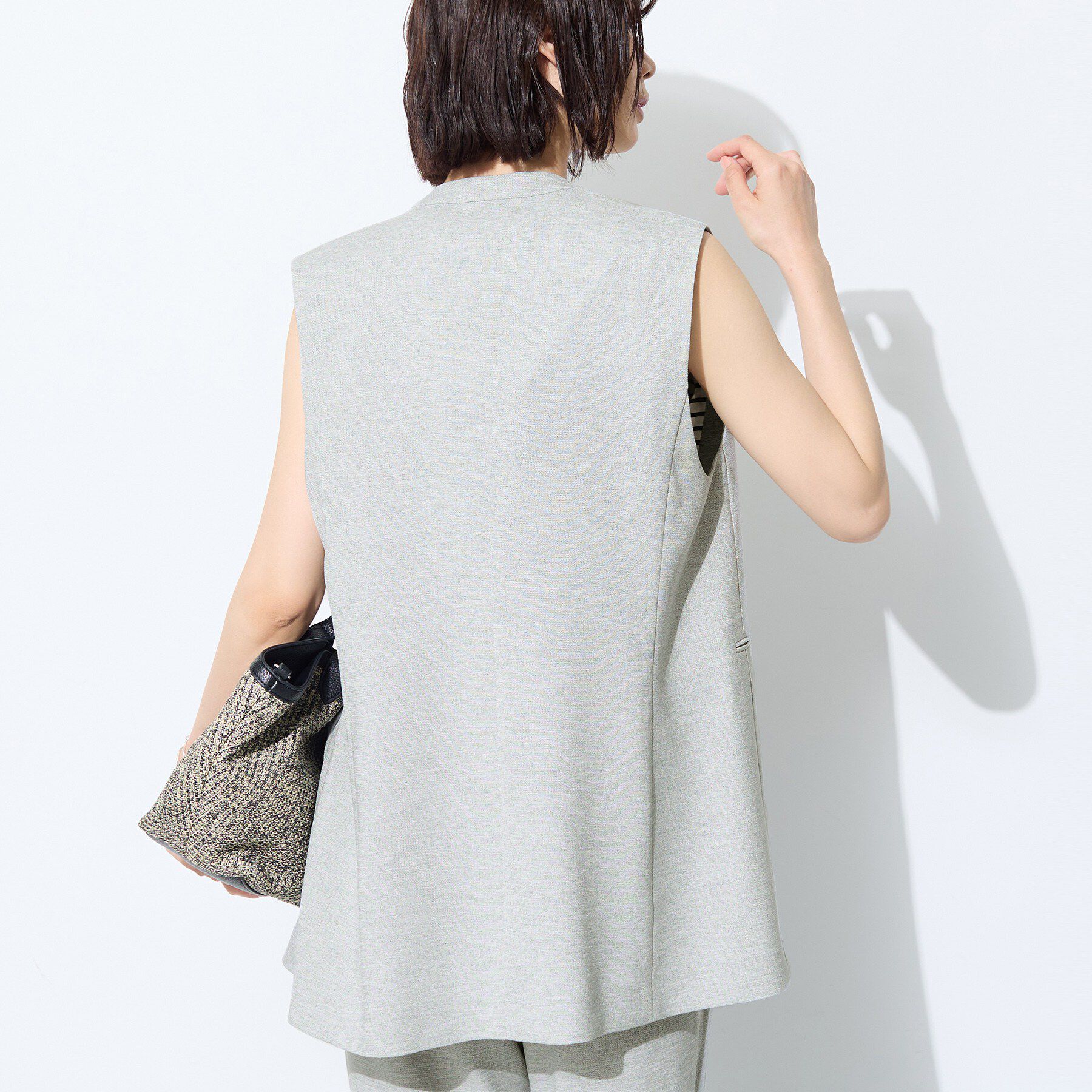 INDIVI「【SETUP可能／快適／シワになりにくい】リネンライクジレ」|ベスト・ジレ|
