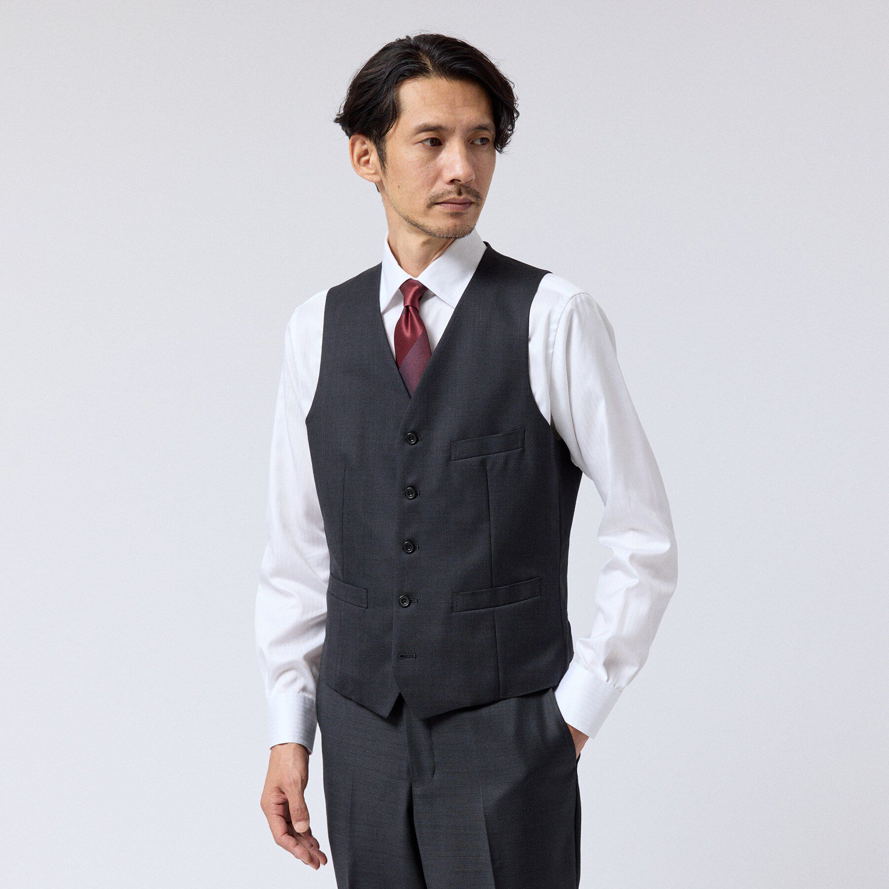 TAKEO KIKUCHI「シャイニー シャーク ピンヘッド ベスト」|スーツ|