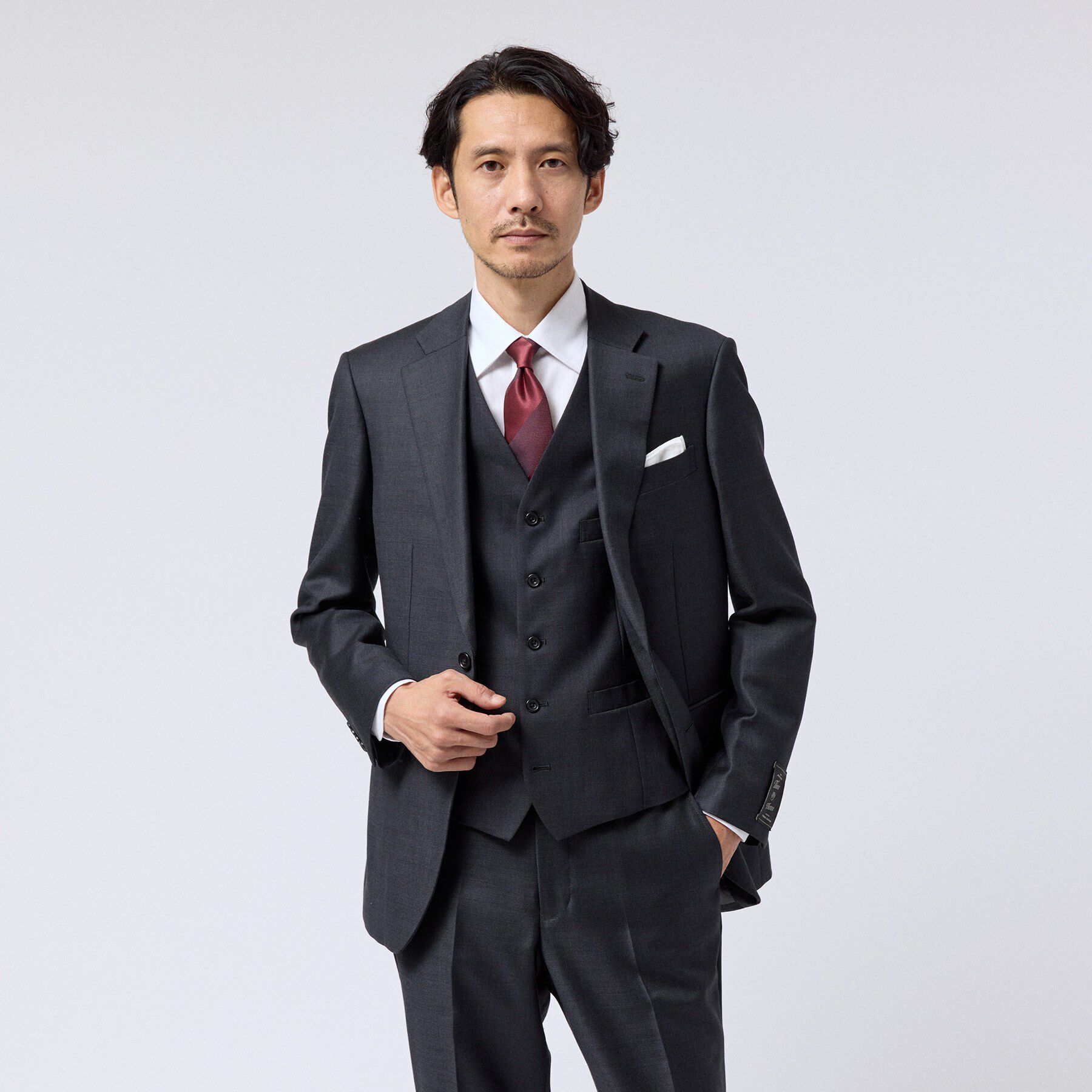 TAKEO KIKUCHI「シャイニー シャーク ピンヘッド ベスト」|スーツ|