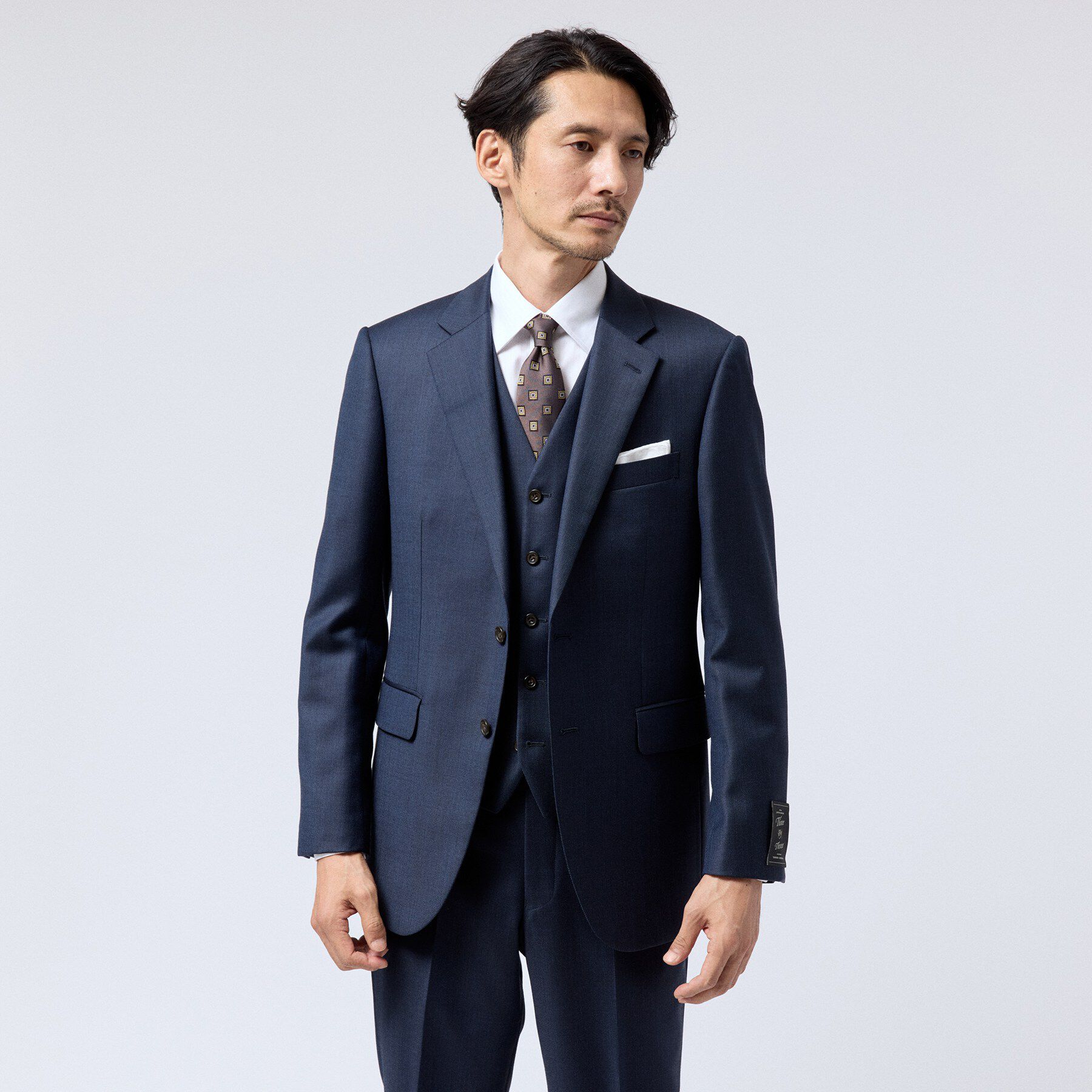 TAKEO KIKUCHI「シャイニー シャーク ピンヘッド ベスト」|スーツ|