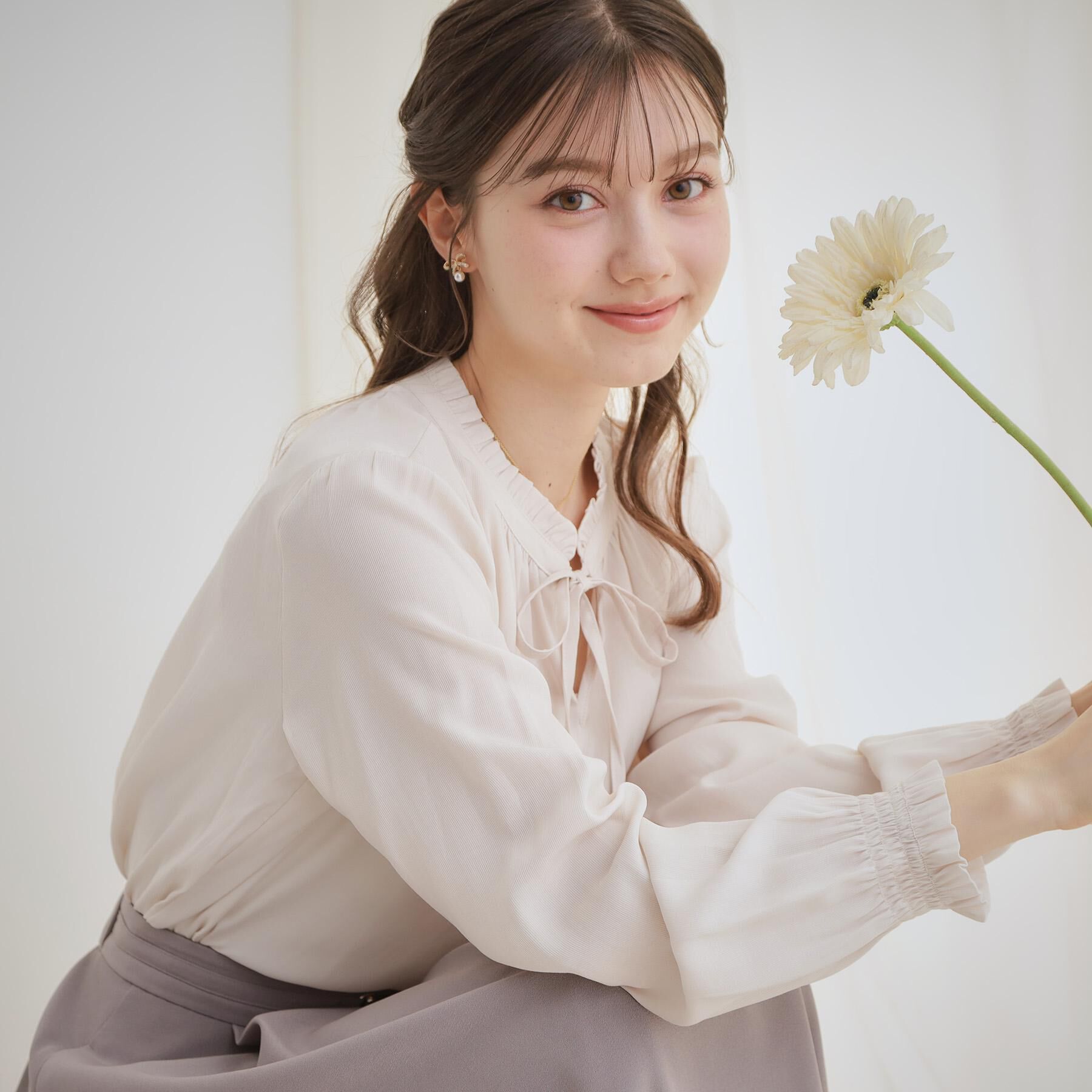 Couture broach「【前後2WAY・洗える】RTピケ リボン ブラウス」|シャツ・ブラウス|