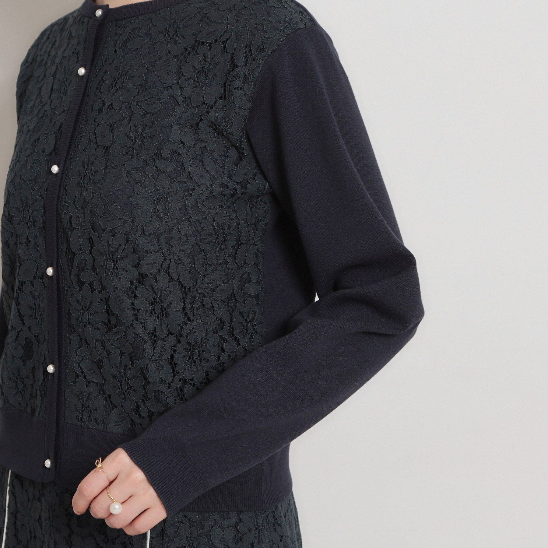 Couture broach「【洗える】コードレース カーディガン」|カーディガン|