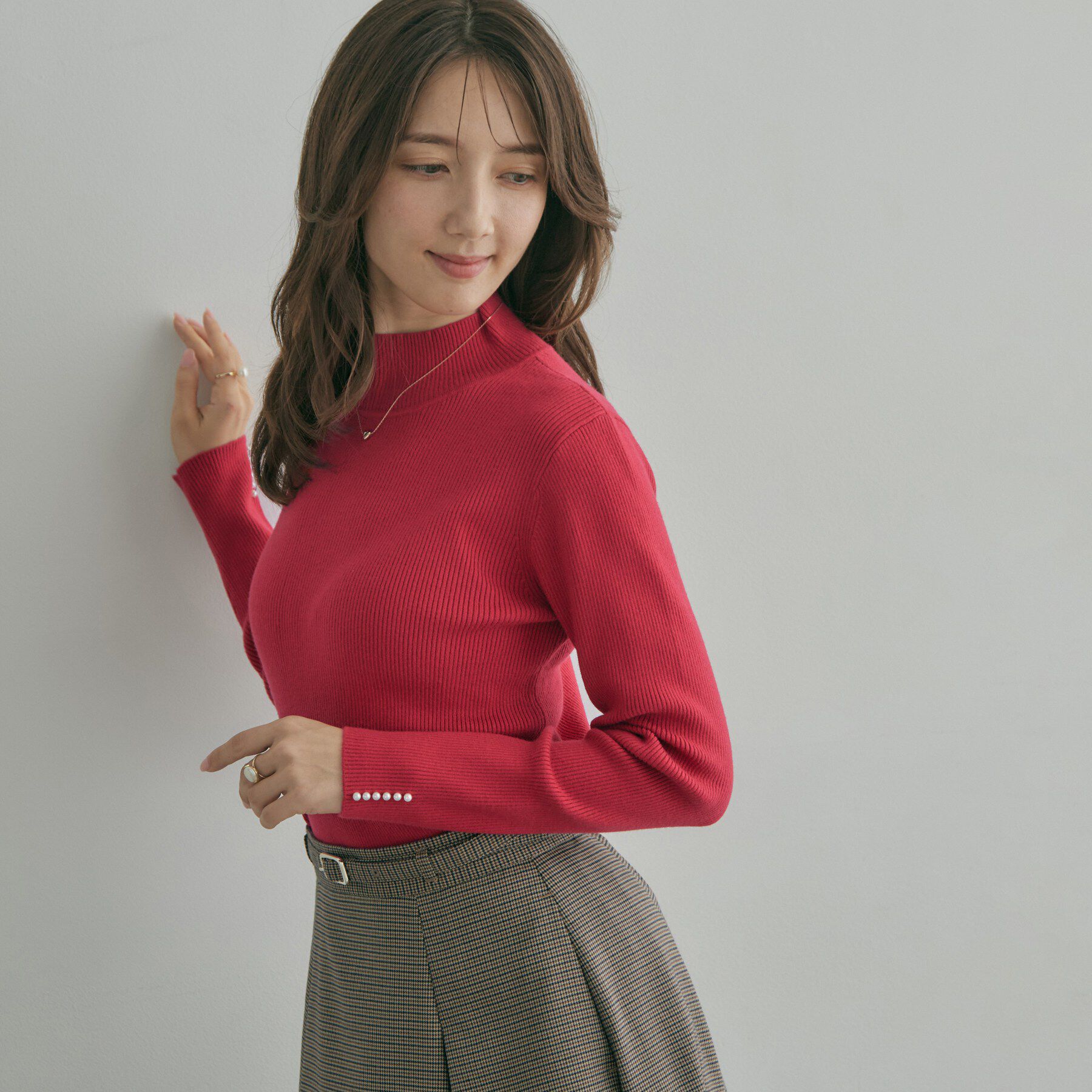 Couture broach「【大人フェミニンのBASIC】パール調リブニット【吸湿発熱・静電気防止・抗菌防臭・洗濯機可】」|ニット・セーター|