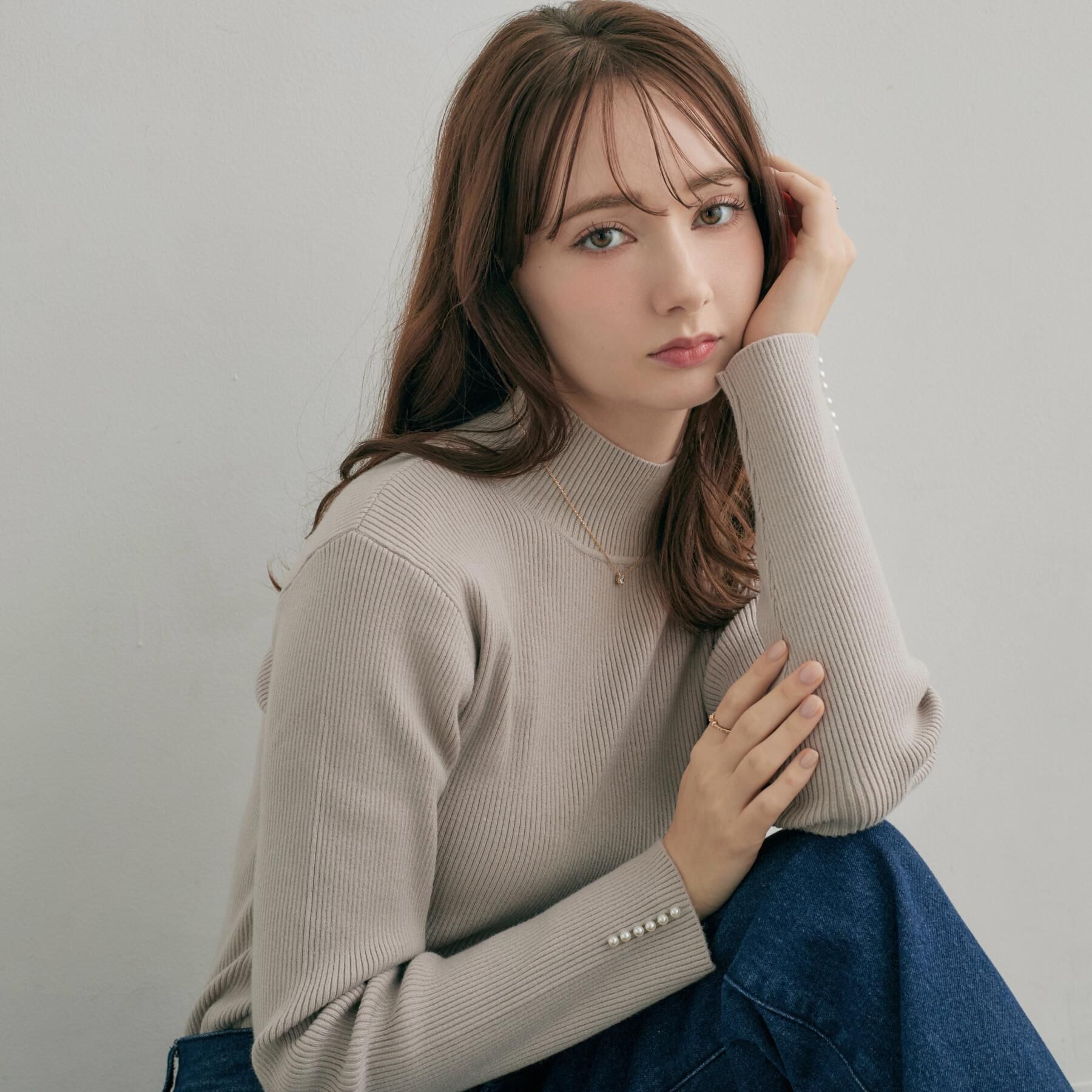 Couture broach「【大人フェミニンのBASIC】パール調リブニット【吸湿発熱・静電気防止・抗菌防臭・洗濯機可】」|ニット・セーター|ライトグレー(011