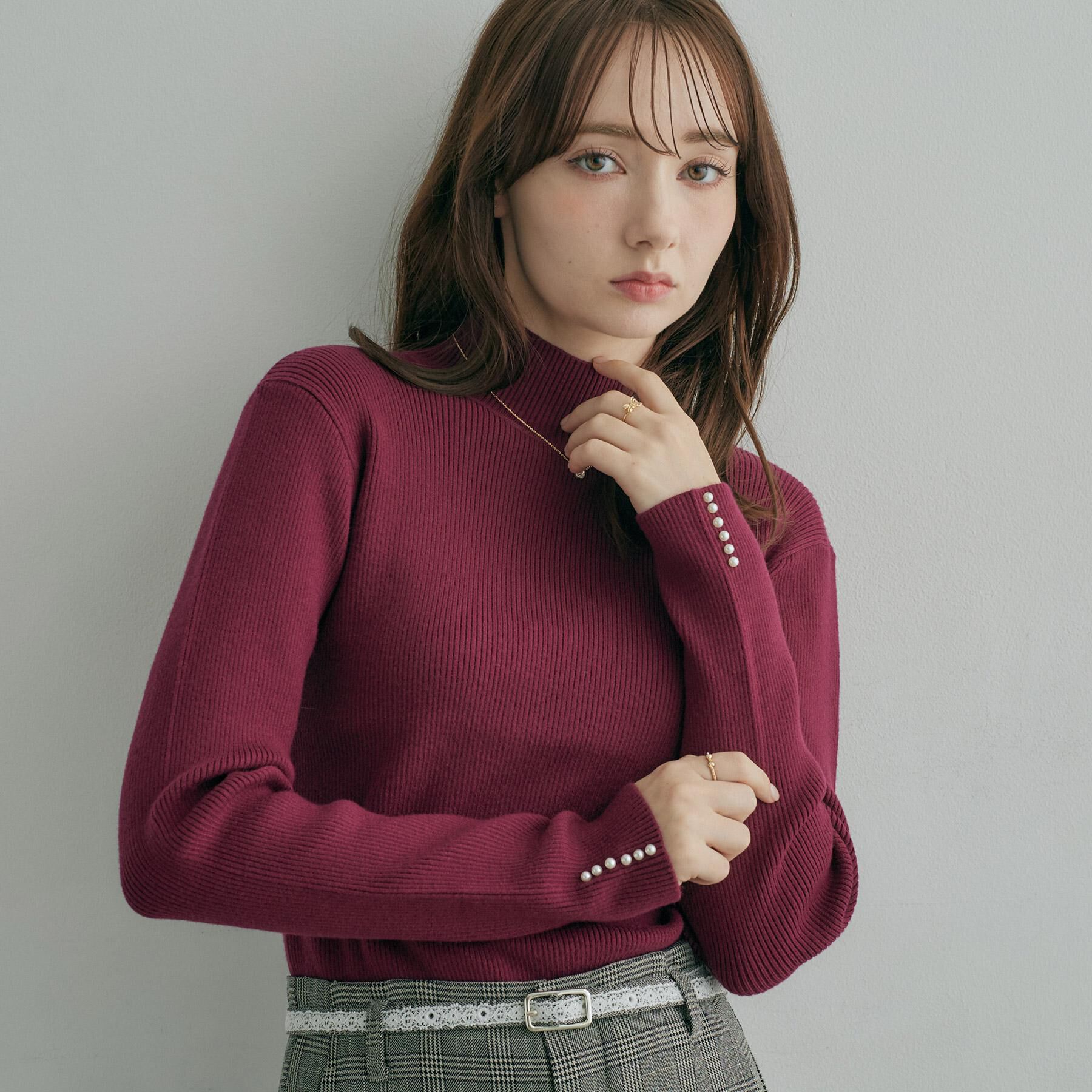 Couture broach「【大人フェミニンのBASIC】パール調リブニット【吸湿発熱・静電気防止・抗菌防臭・洗濯機可】」|ニット・セーター|ボルドー(064)