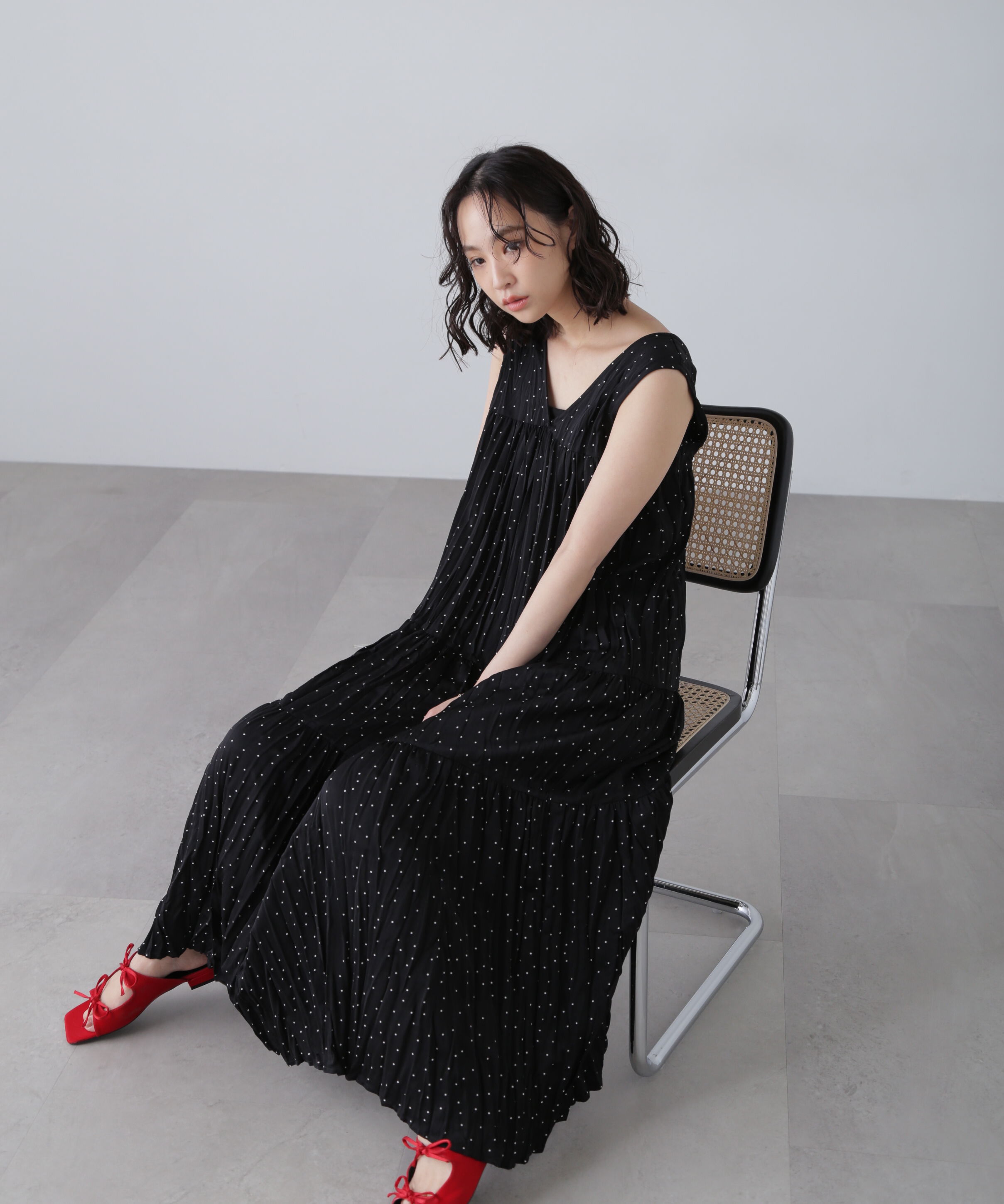  「ワッシャーティアードノースリーブワンピース」|ワンピース|