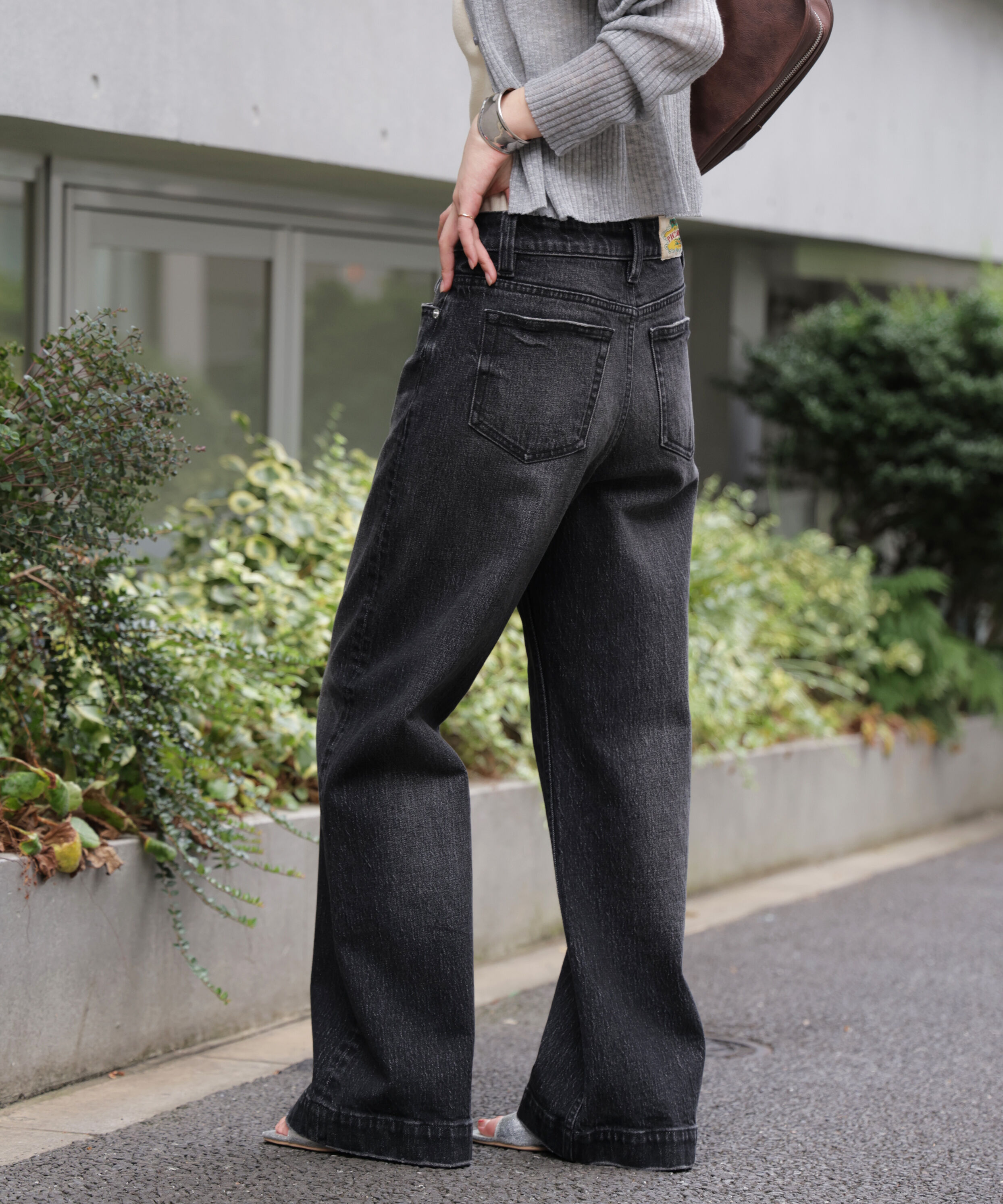  「〈フリーズマート別注〉PICCADILLY ベーシックワイドデニムパンツ」|その他|
