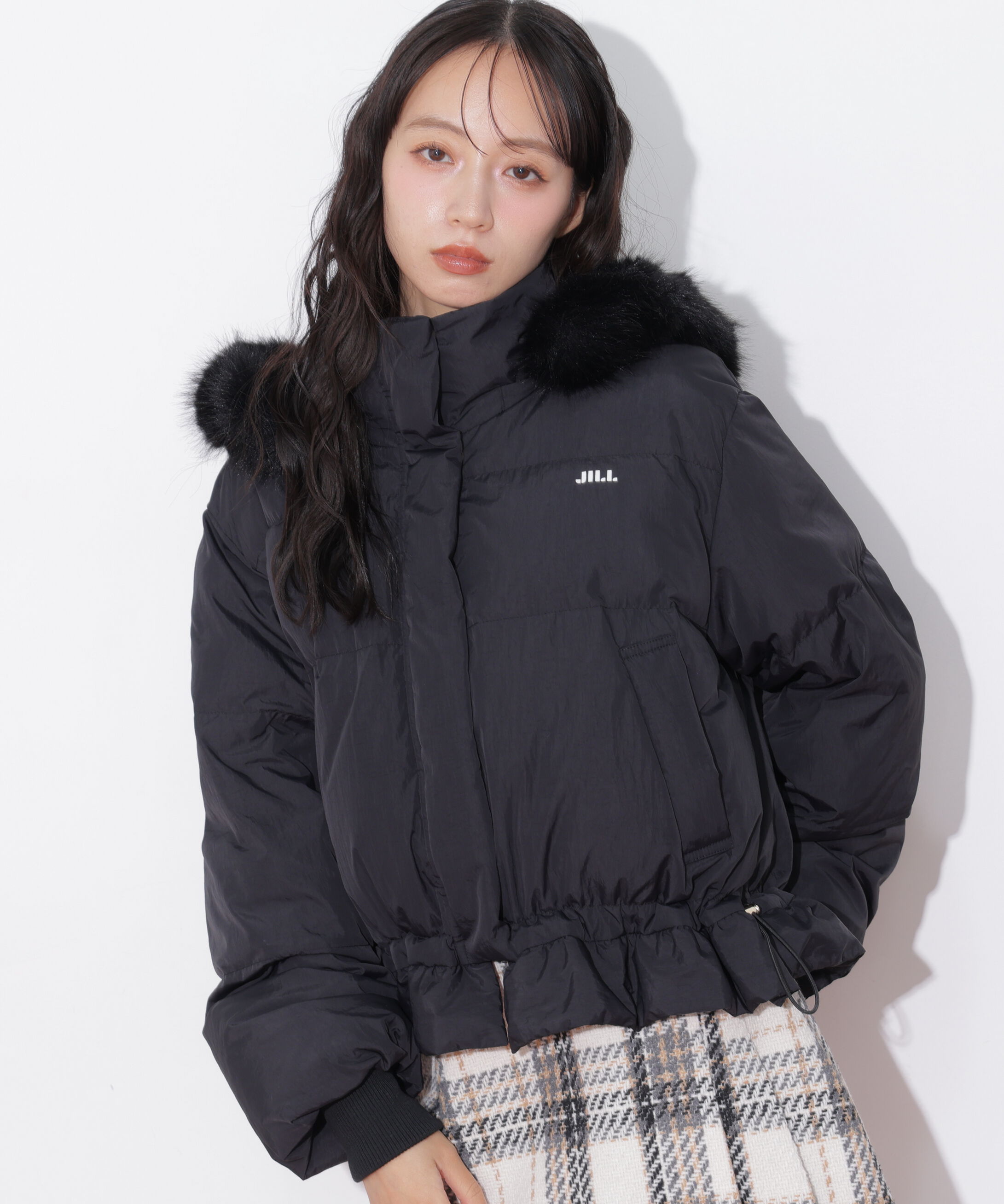  「フェイクファー付きペプラムショートダウン 26AW」|その他|