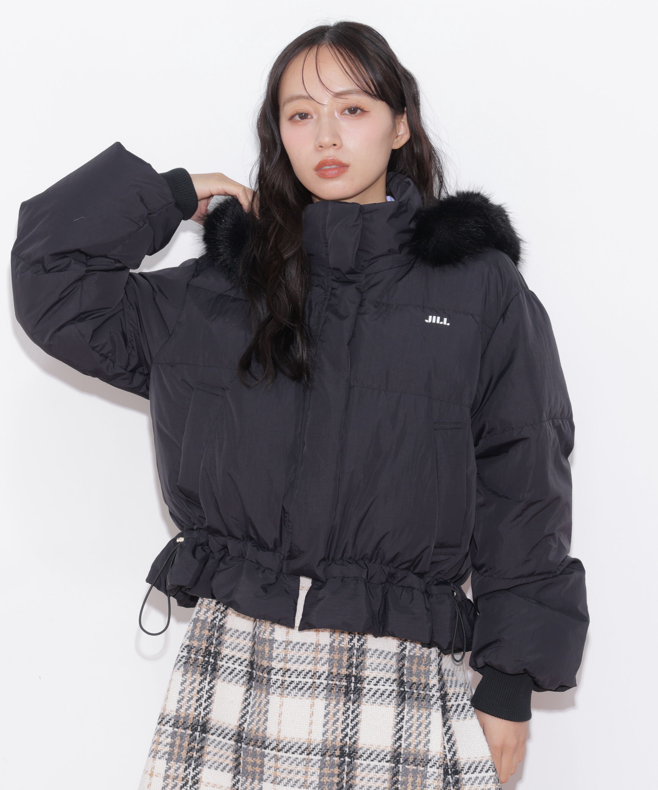  「フェイクファー付きペプラムショートダウン 26AW」|その他|