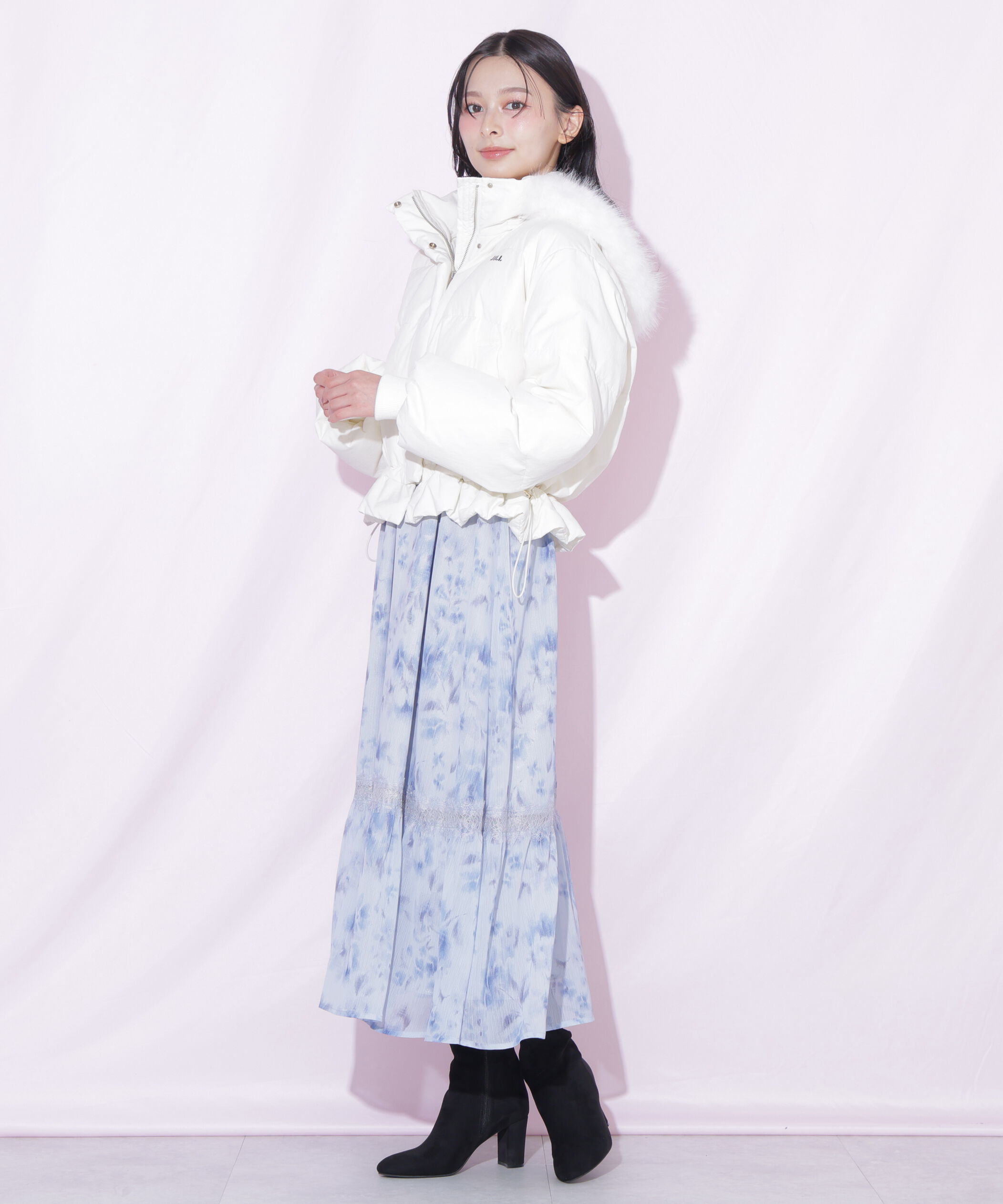  「フェイクファー付きペプラムショートダウン 26AW」|その他|