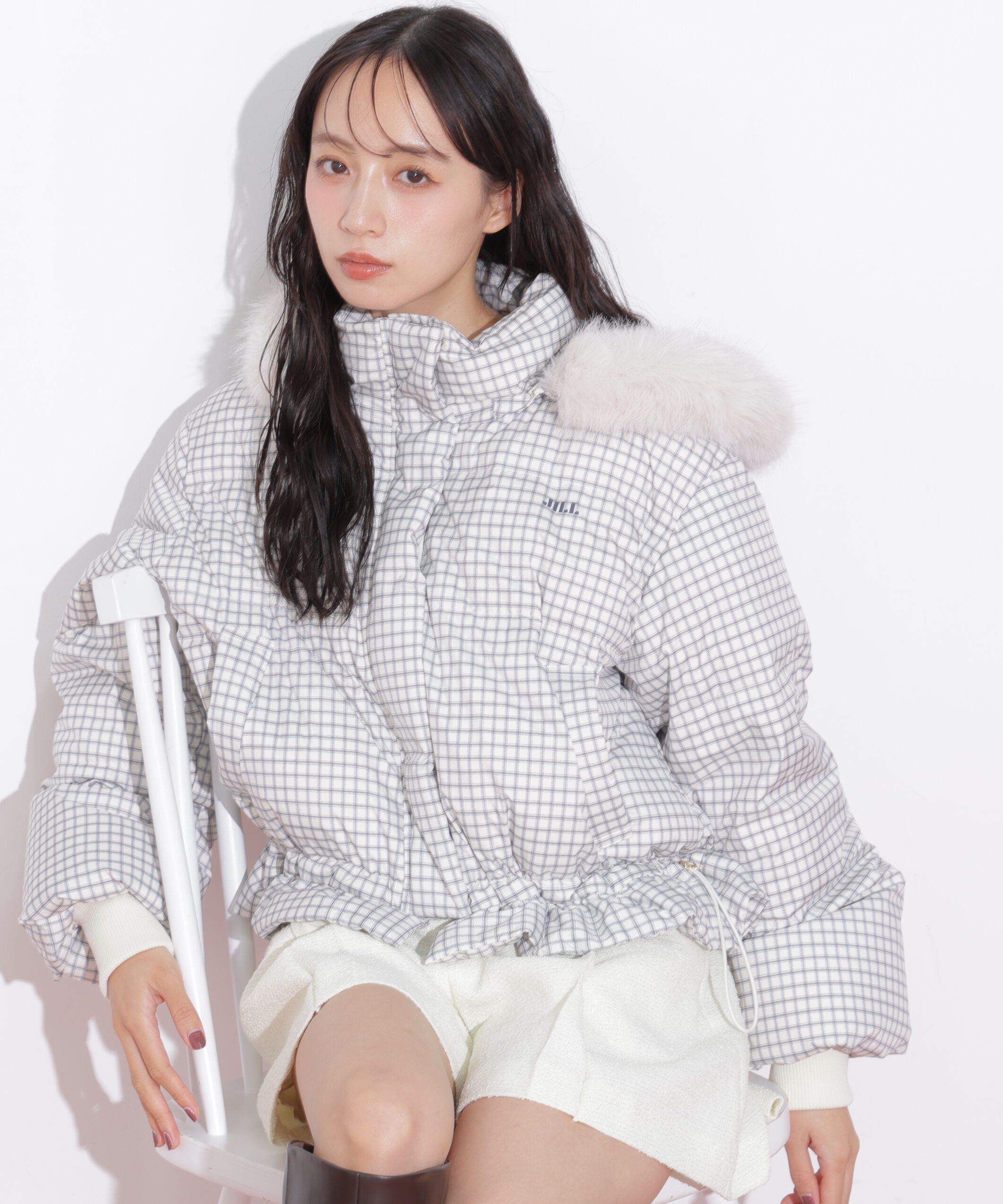  「フェイクファー付きペプラムショートダウン 26AW」|その他|