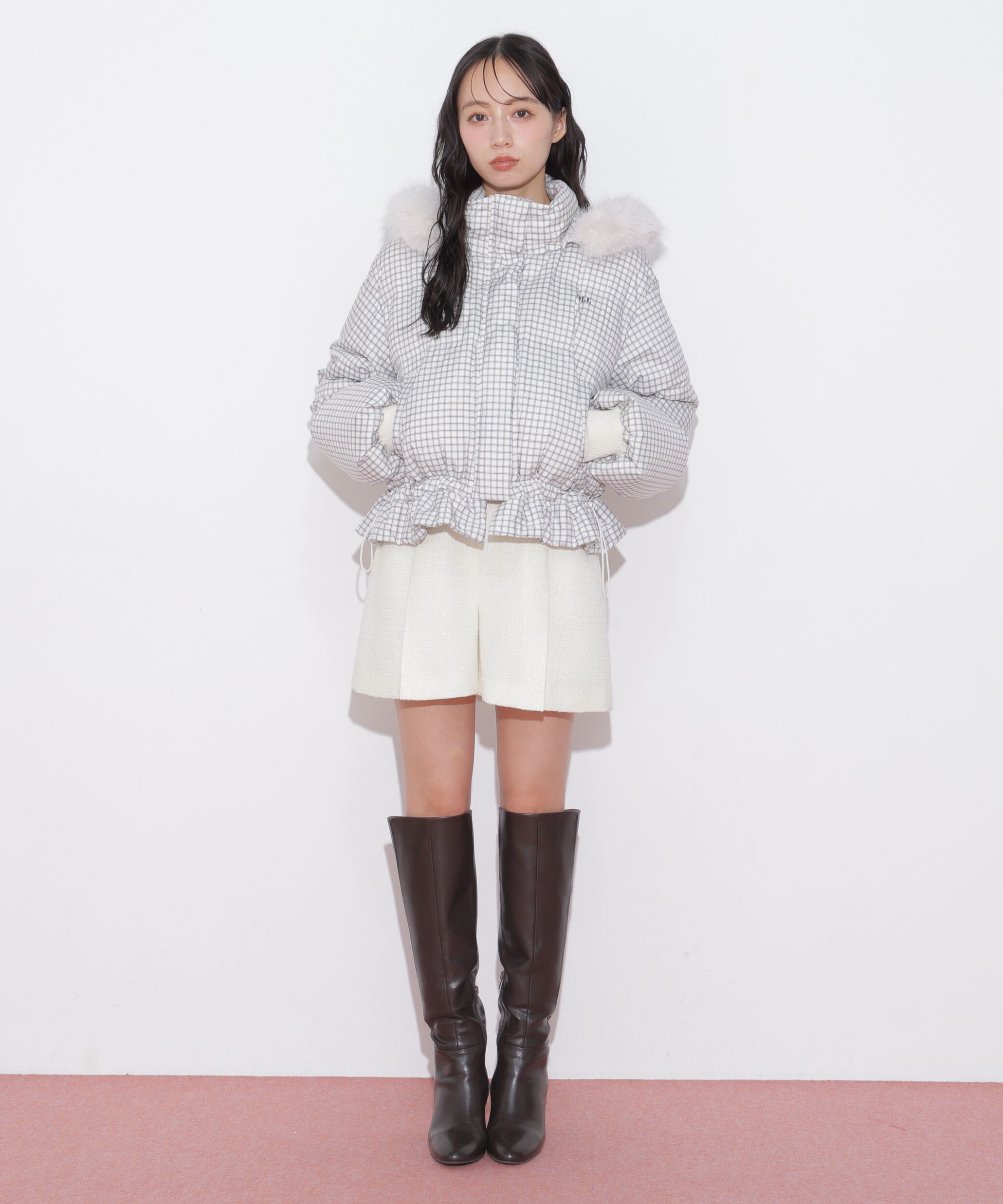  「フェイクファー付きペプラムショートダウン 26AW」|その他|