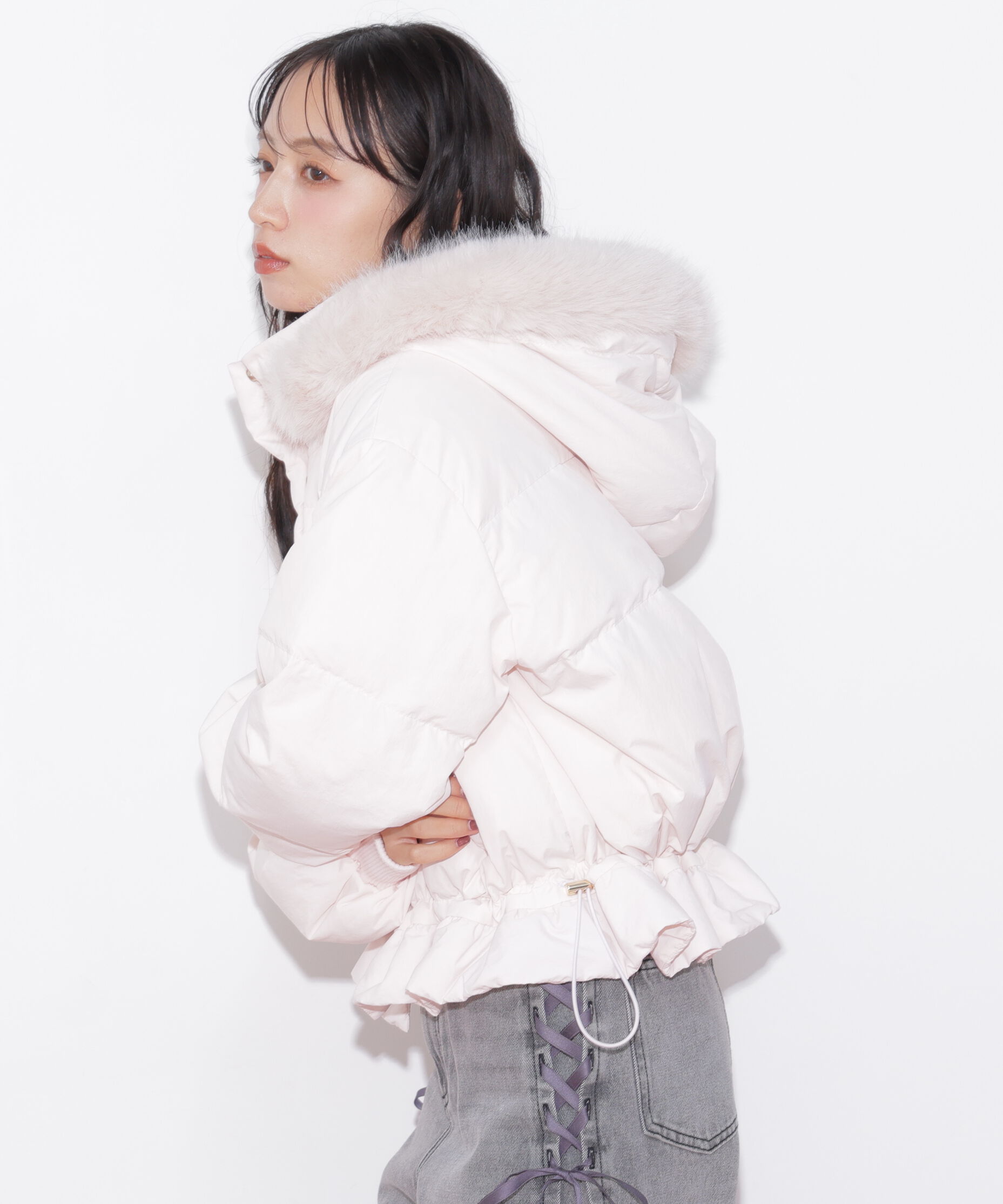  「フェイクファー付きペプラムショートダウン 26AW」|その他|