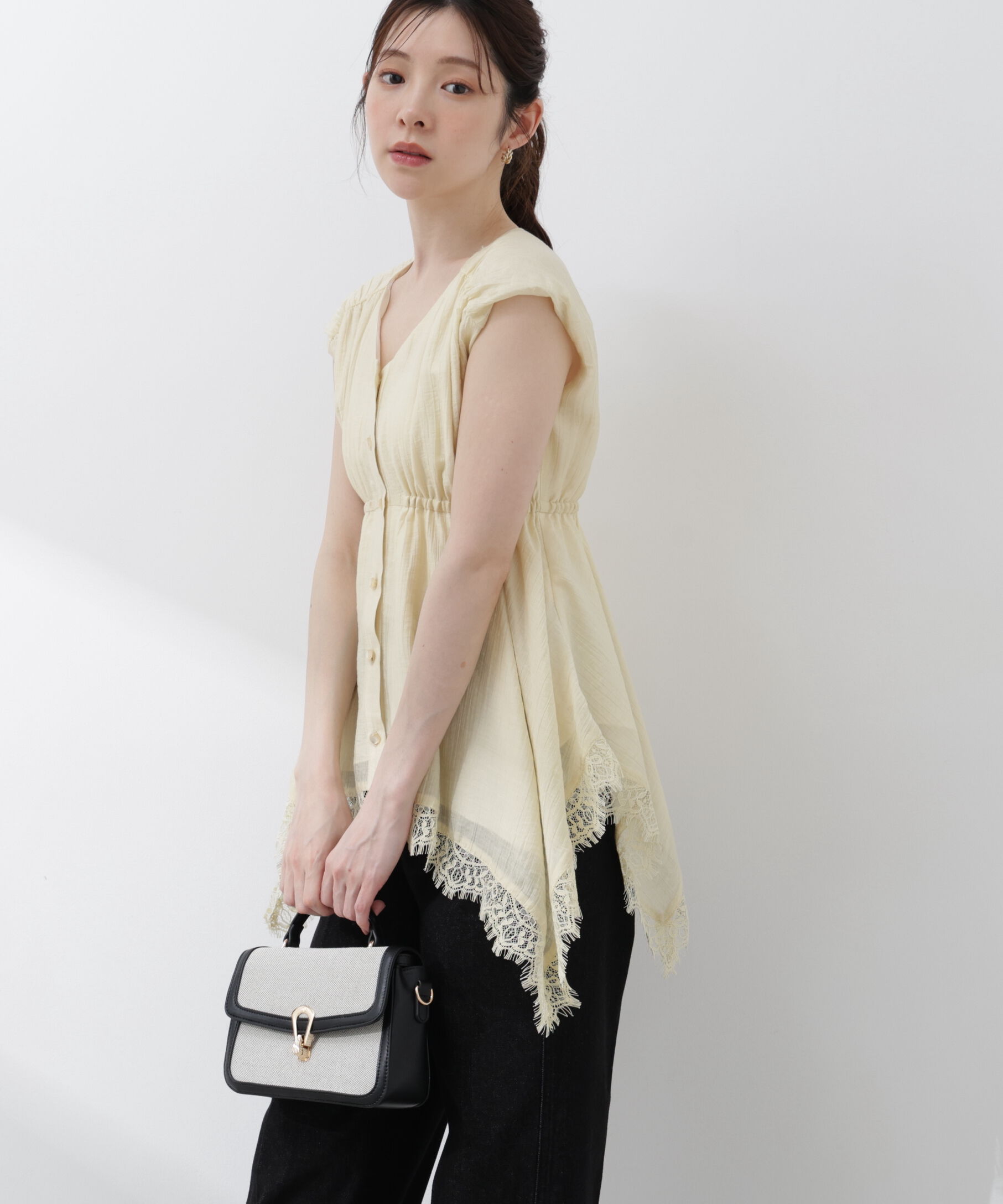 PROPORTION BODY DRESSING「レーストリミングヘムブラウス 26SS」|シャツ・ブラウス|