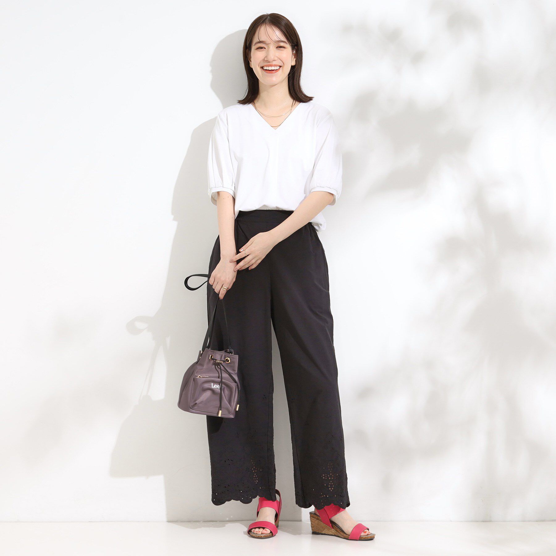 SHOO･LA･RUE「【S-LL/ひんやり/UV】スキッパーネックで女性らしい きれい見えトップス」|Tシャツ・カットソー|