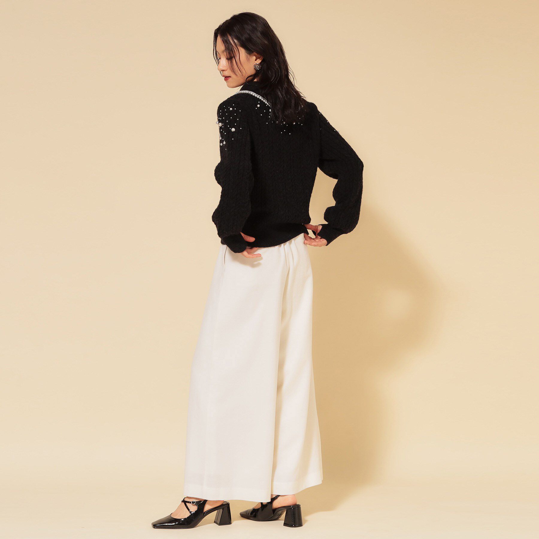 SunaUna「【COLLECTION LINE】衿付きパール調ニット」|ニット・セーター|