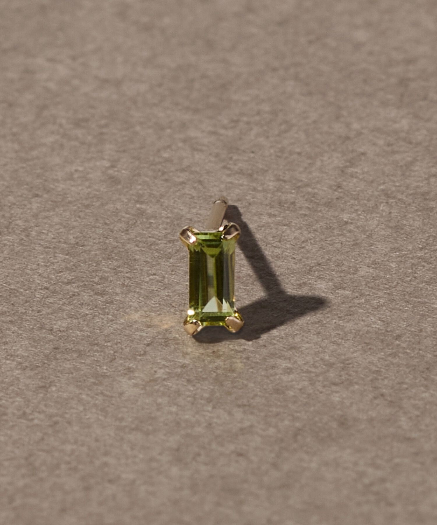 JUPITER「【K10】天然石カクテルプチピアス/片耳　ペリドット」|ピアス|グリーン