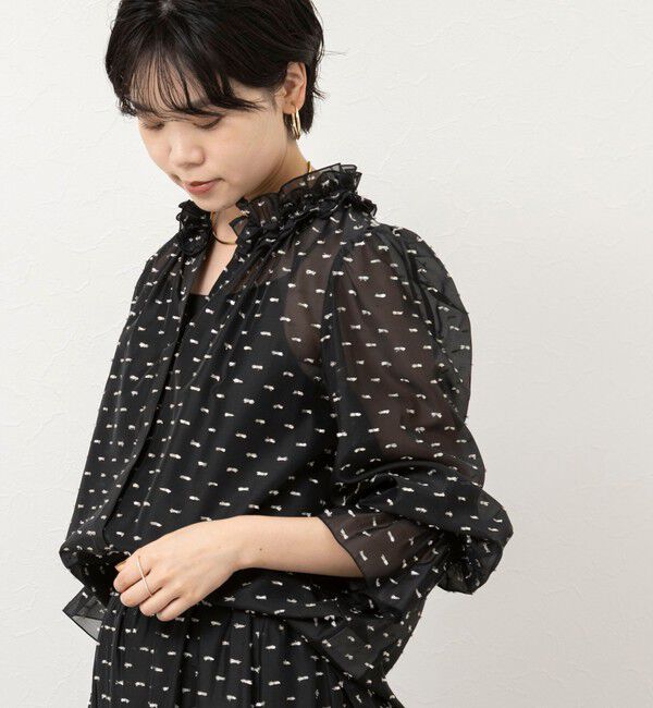 NOLLEY'S sophi「ウォッシャブルラメドットカットジャガードフリルネックブラウス」|シャツ・ブラウス|
