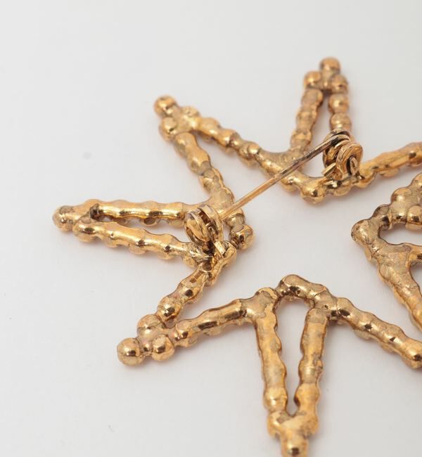 TIARA「【ADER.bijoux/アデルビジュー】CUTSTEEL star brooch」|ブローチ・コサージュ|