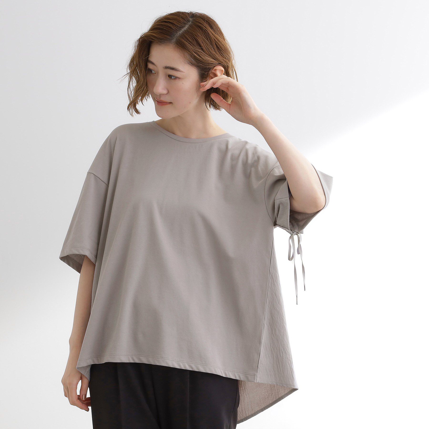 grove「後ろ姿で魅せる　バックドロストシャーリングTシャツ」|Tシャツ・カットソー|