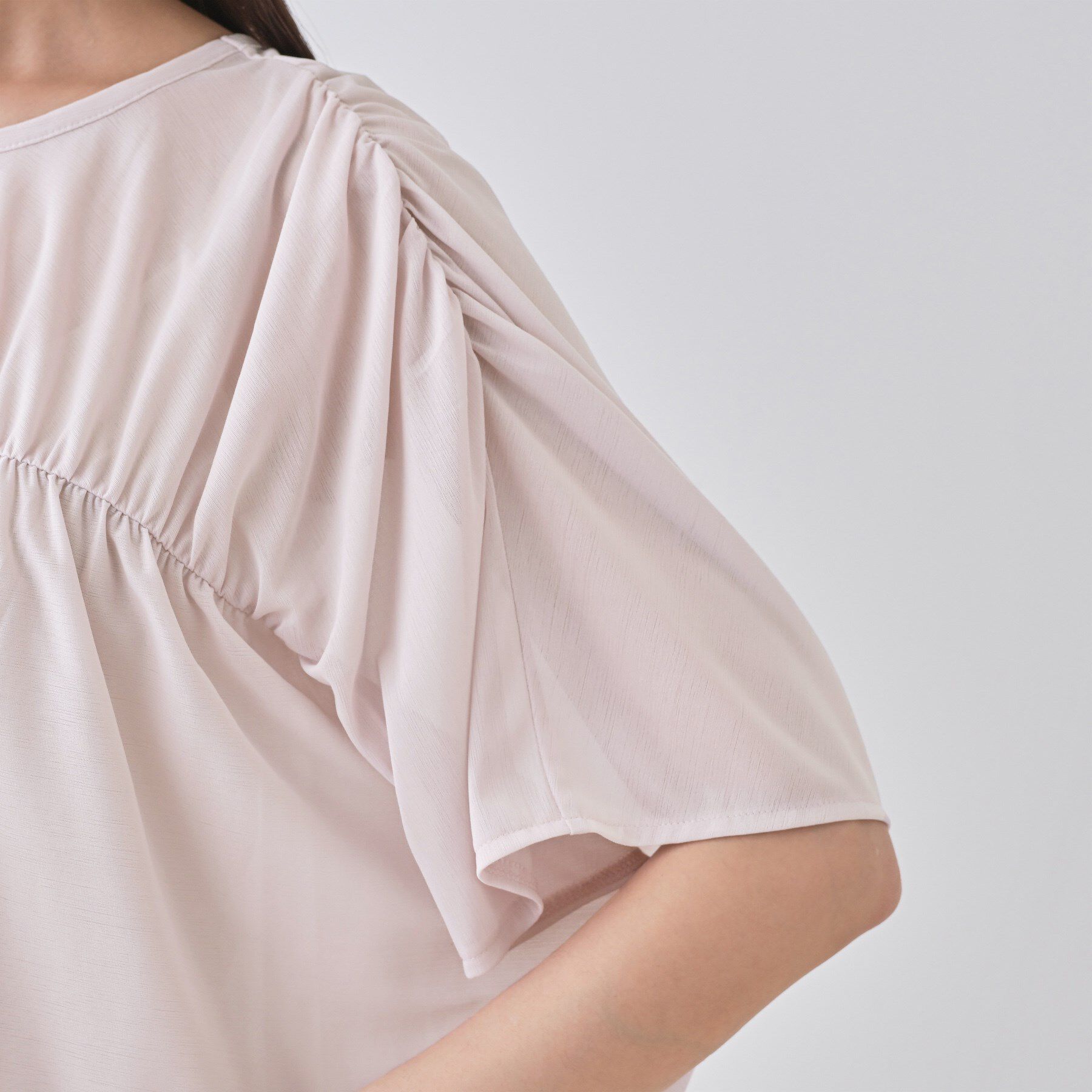 INDIVI「【洗える／体型カバー】シャーリングシアートップス」|Tシャツ・カットソー|