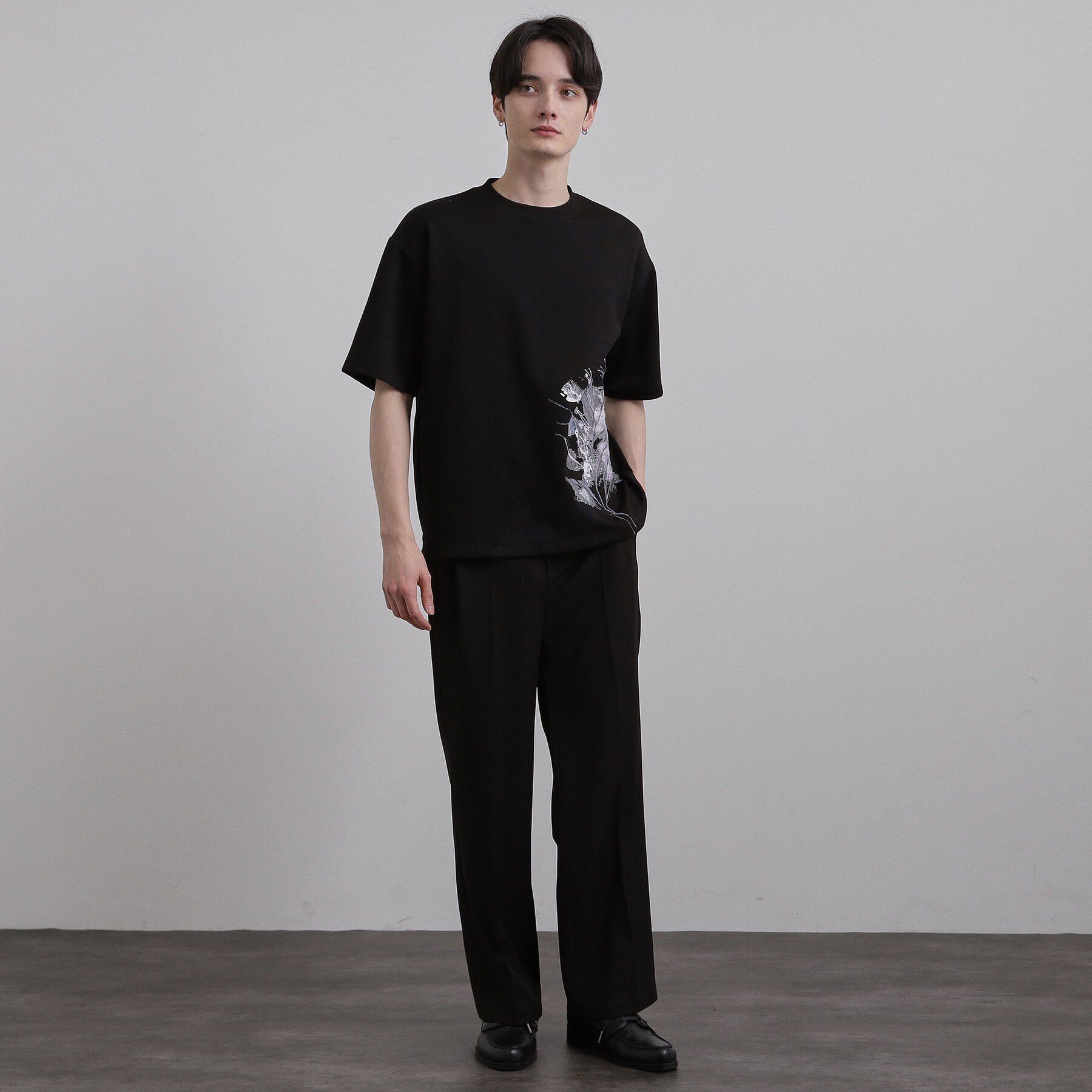 tk.TAKEO KIKUCHI「リーフエンブロブラーTシャツ」|Tシャツ・カットソー|