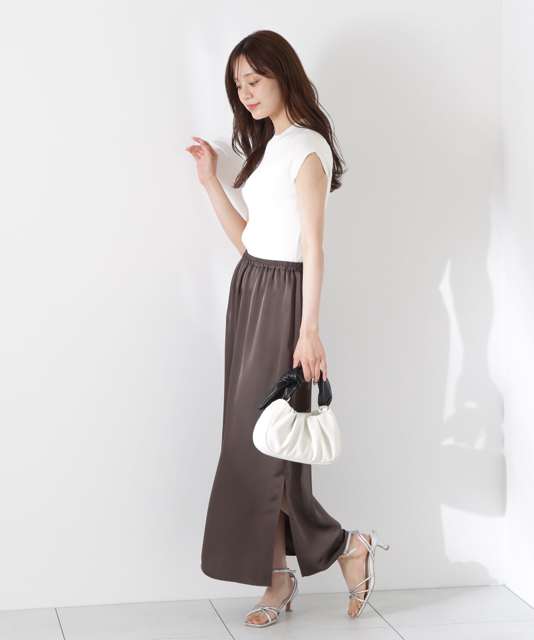 PROPORTION BODY DRESSING「マットサテンスリットスカート」|スカート|