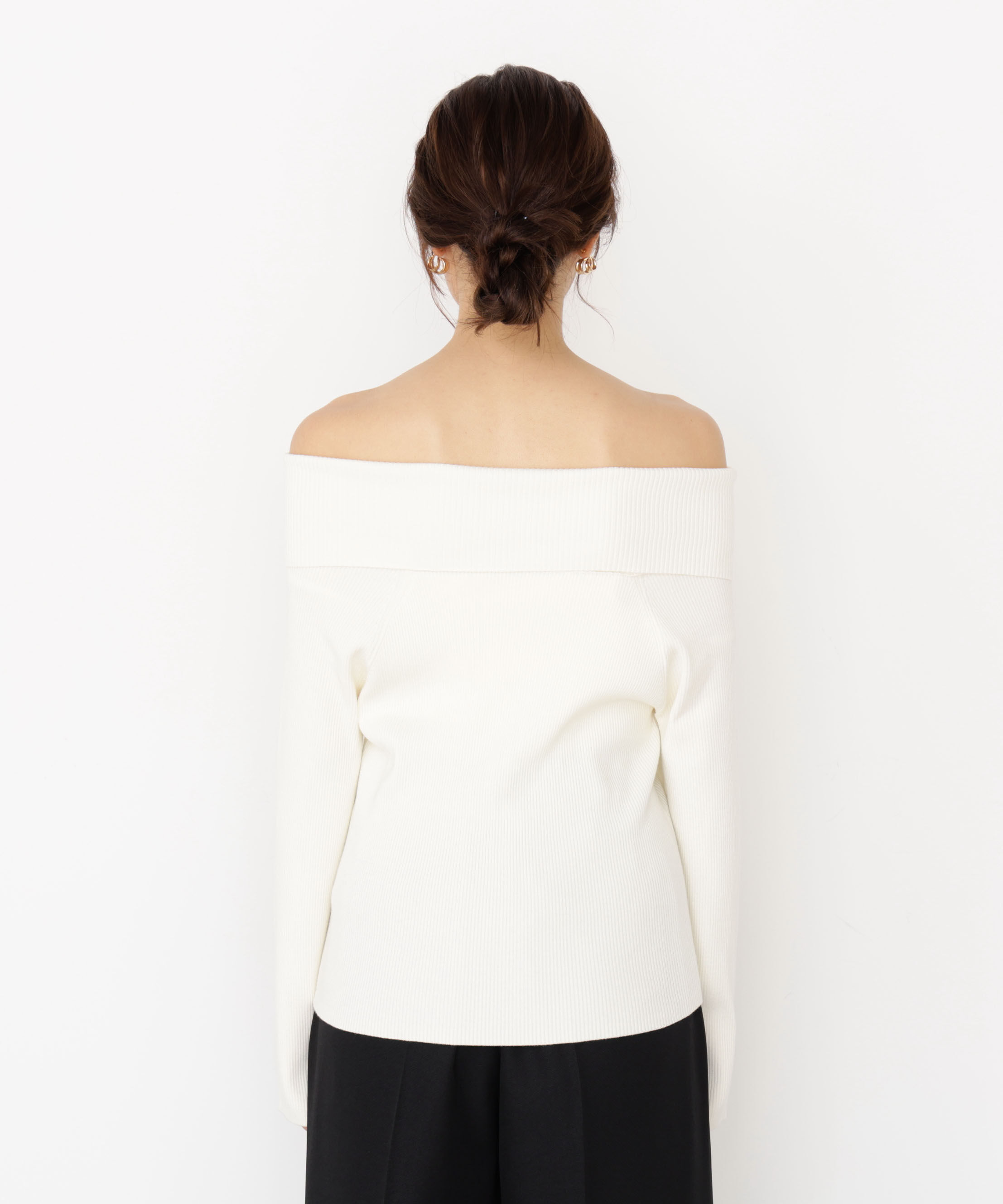 PROPORTION BODY DRESSING「＜谷川菜奈さん着用＞オフショルリブニット 25AW」|ニット・セーター|