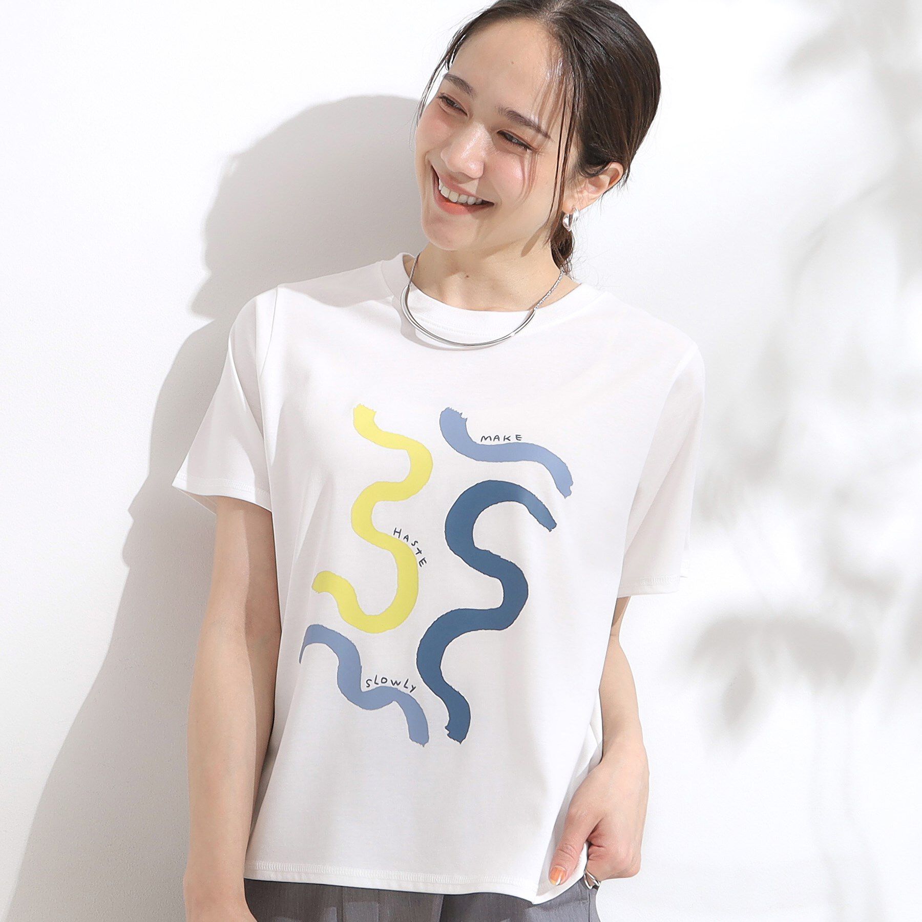 SHOO･LA･RUE「【S-LL/ひんやり/汗ジミ軽減/UVカット】グラフィックアソートTシャツ」|Tシャツ・カットソー|ホワイト(301)