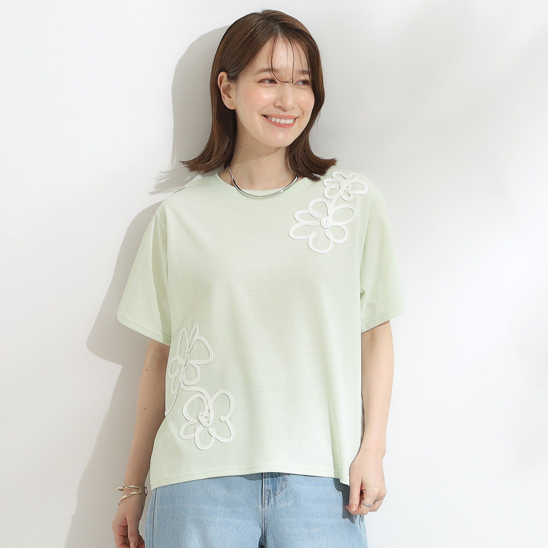 SHOO･LA･RUE「【S-LL】コーデの主役になる コード刺繍デザインＴシャツ」|Tシャツ・カットソー|